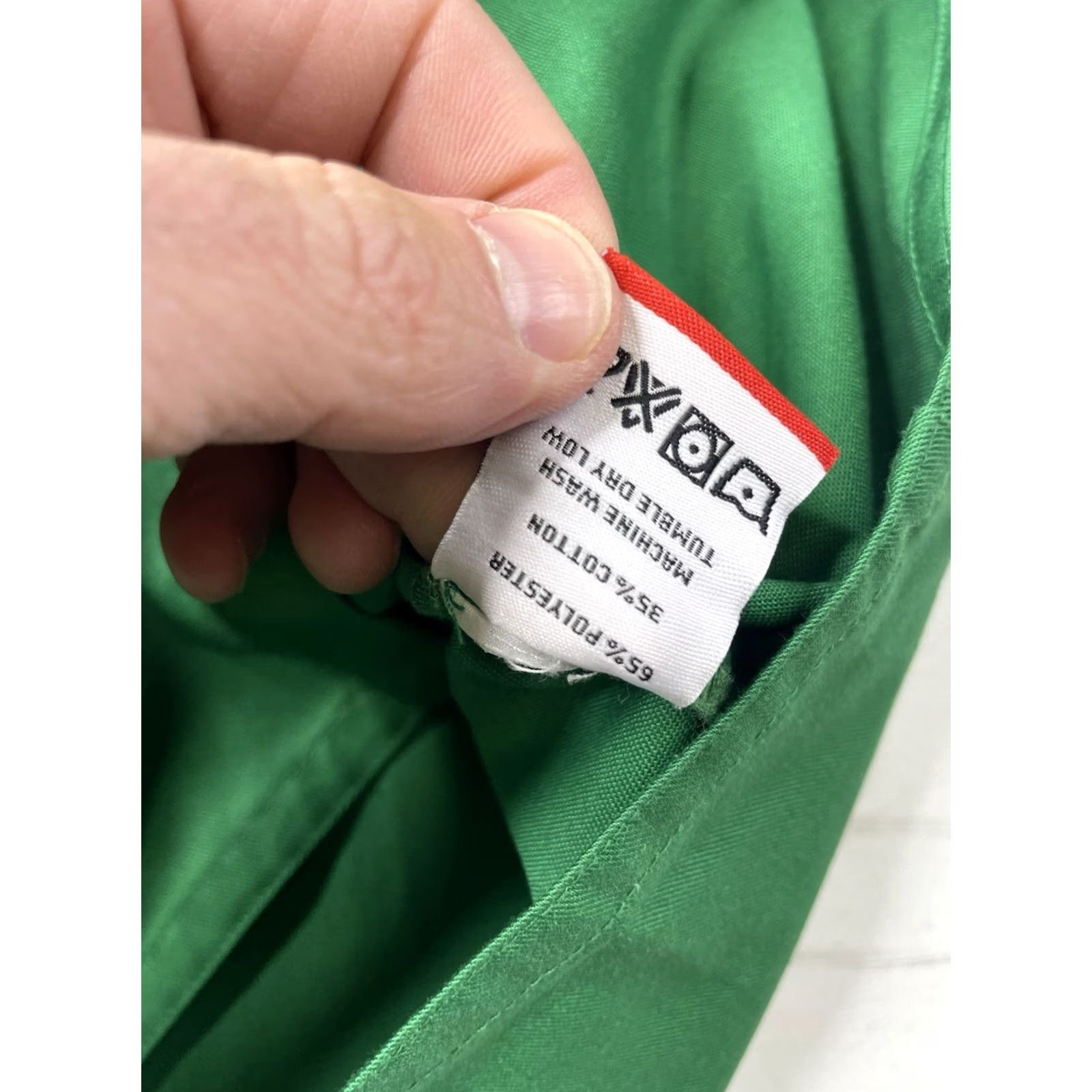 Vintage Rosa Rugosa Shirt Long Sleeve Green Mens Cotton Poly Small Work Button-Up Knit Heavyweight Folded Collar Spread Regular Size US S / EU 44-46 / 1 - 8 Thumbnail