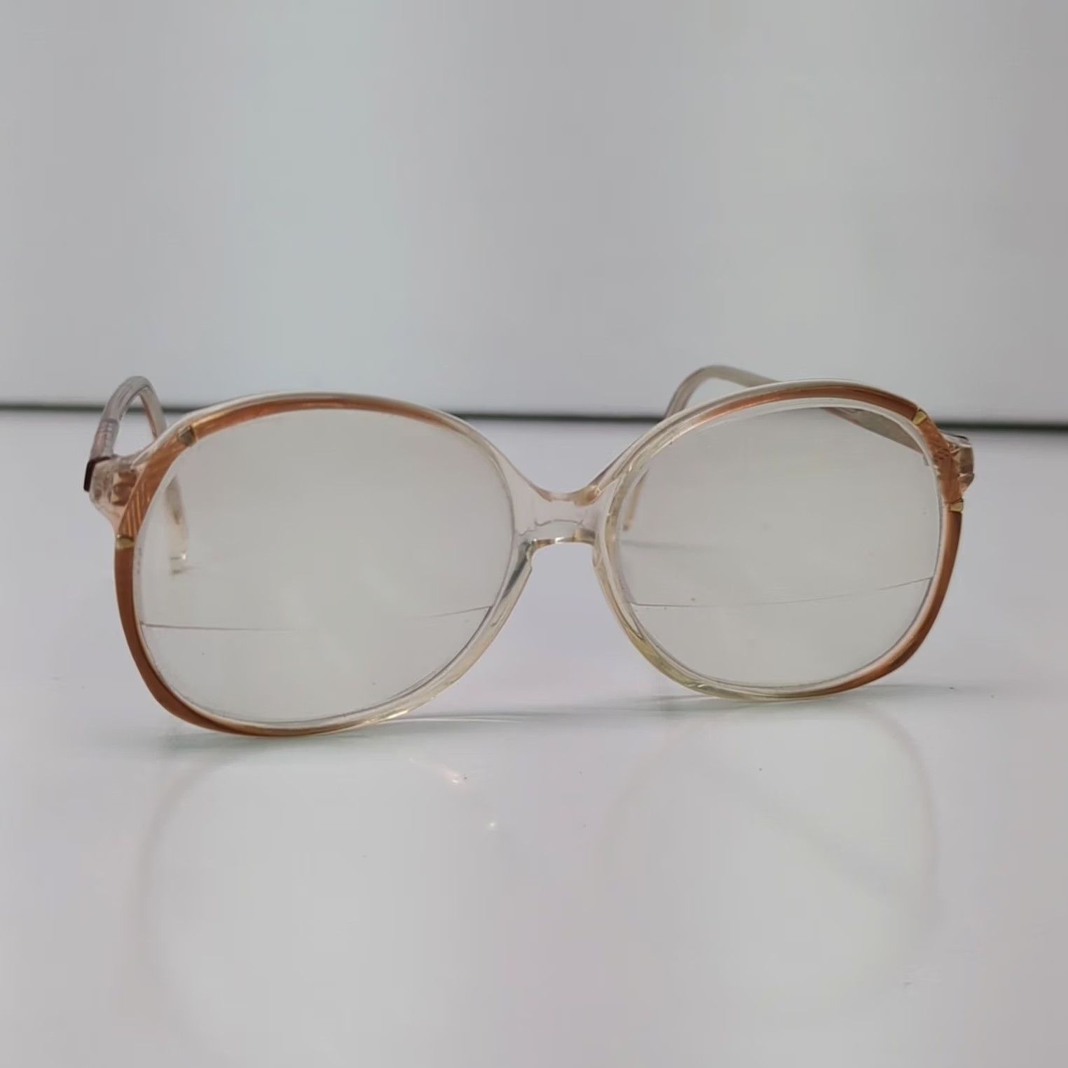 Frame VINTAGE Oversized Glasses 135-53-15 Red/Brown Frame Eyeglasses Butterfly 1970s Metal Gold Unbranded Mens Womens Size ONE SIZE - 2 Thumbnail
