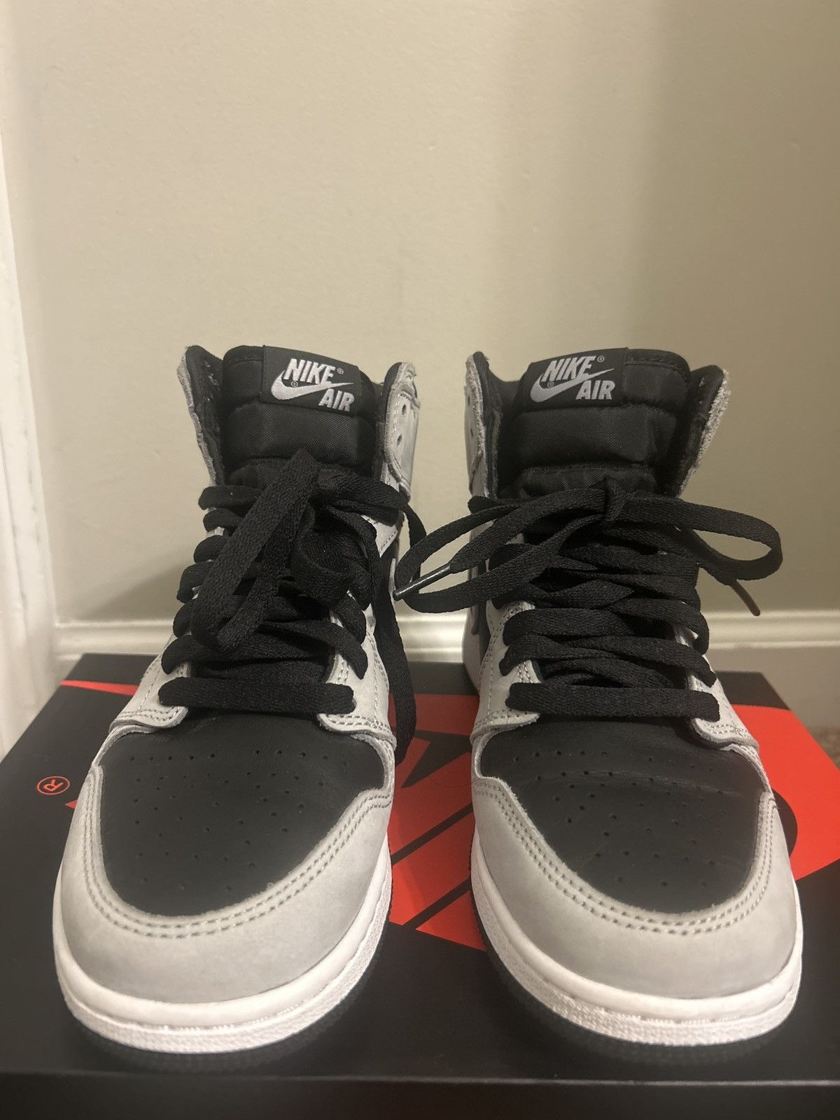 Jordan Brand Air Jordan 1 Retro High OG GS "Shadow 2.0" Size US 6 / EU 39 - 4 Thumbnail