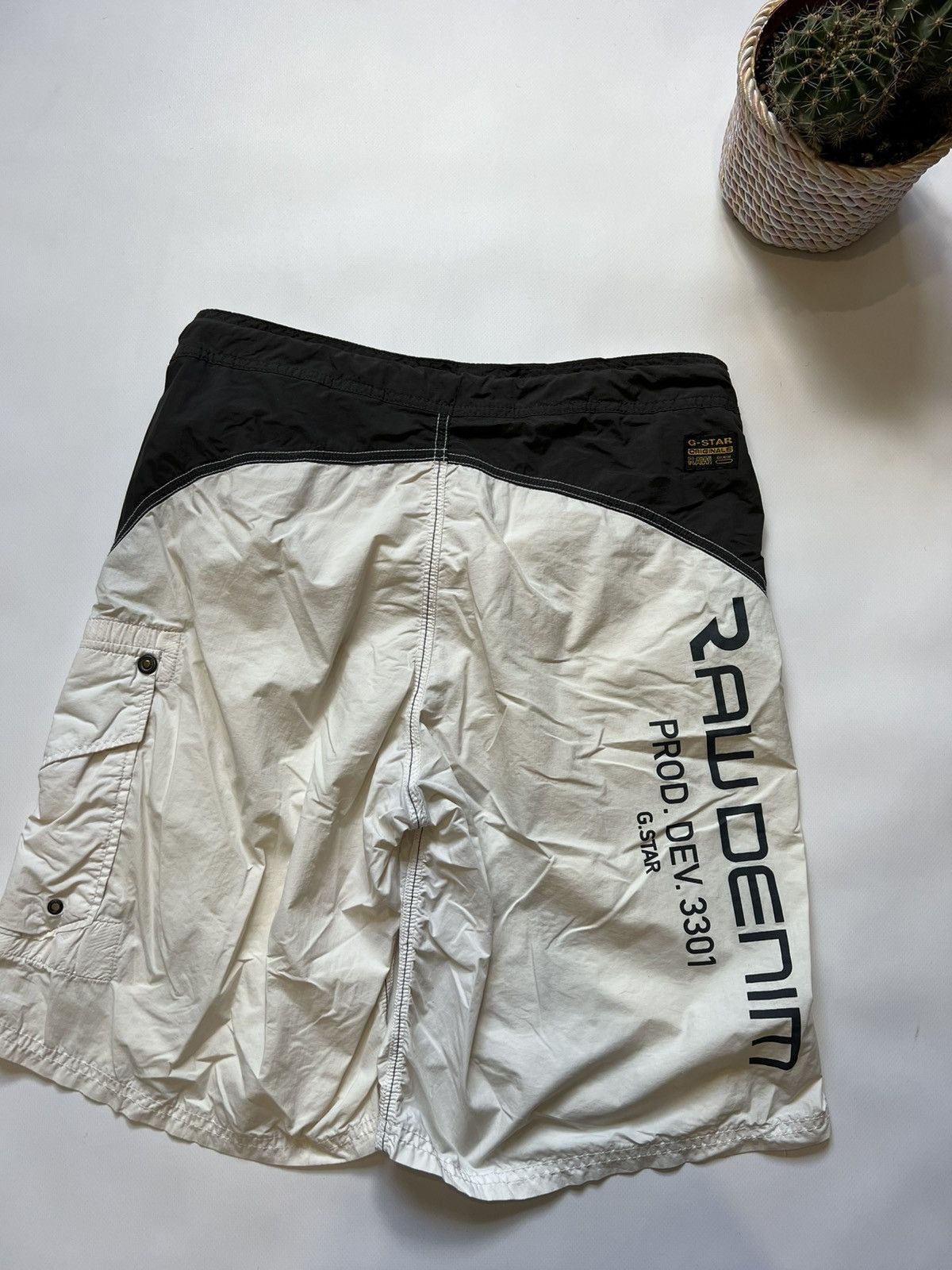 G-Star G star Raw White Nylon Shorts Basic Size US 30 / EU 46 - 1 Thumbnail