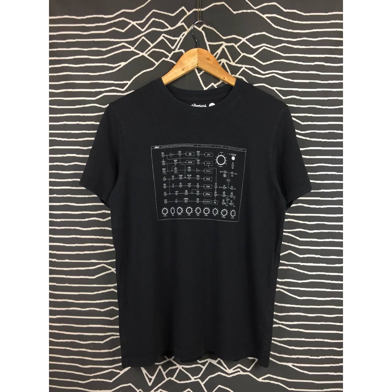 Band Tees × GU The Chemical Brothers Electronic Duo Band X GU Tee Size US M / EU 48-50 / 2 - 1 Thumbnail