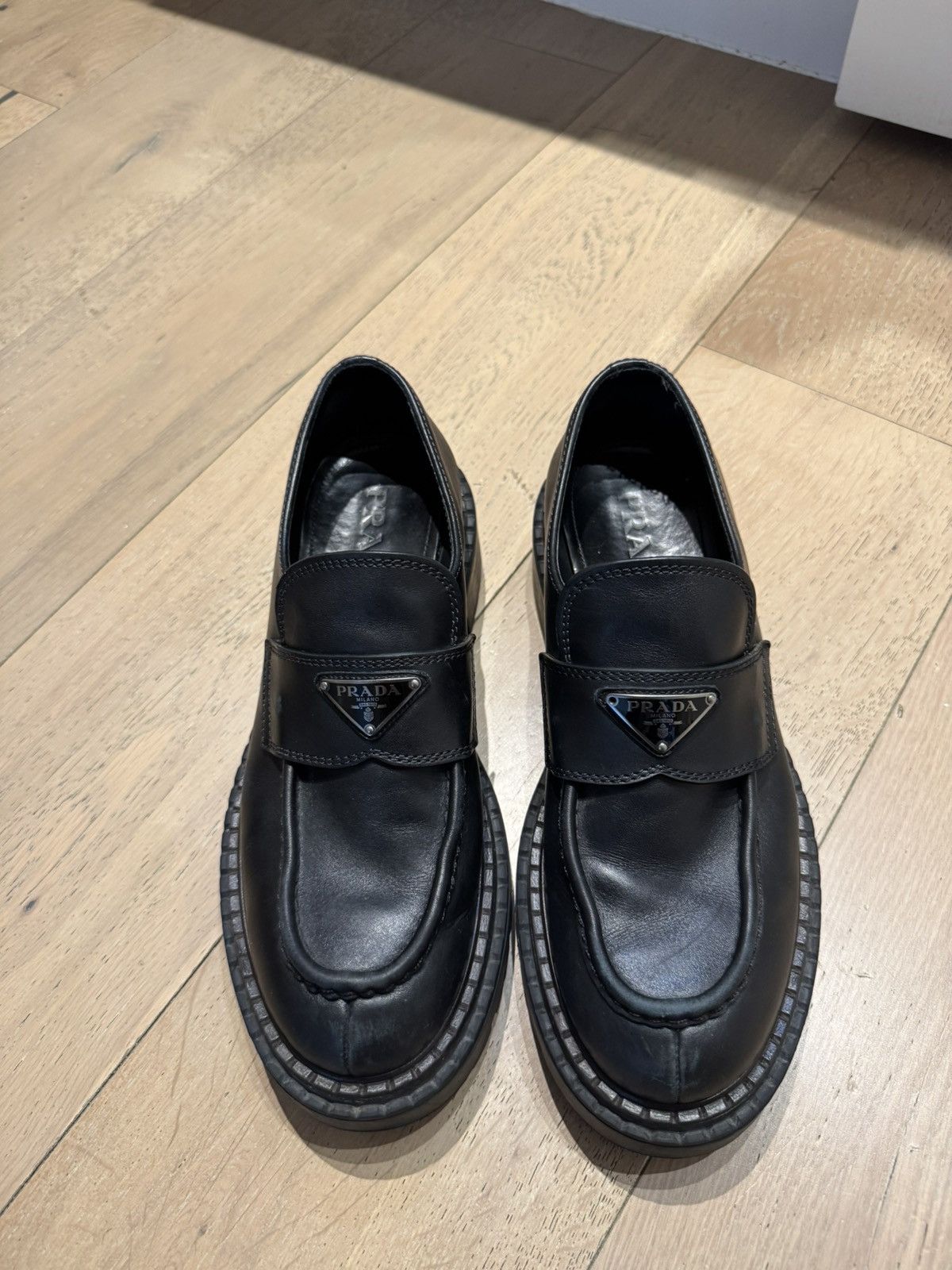Prada Prada Logo Plaque Slip-On Loafers Size US 9 / EU 42 - 1 Thumbnail
