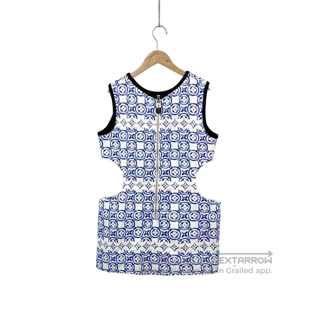 Louis Vuitton Louis Vuitton Size 32 Graphic print sleeveless dress| Size XXS / US 00 / IT 34 - 2 Thumbnail