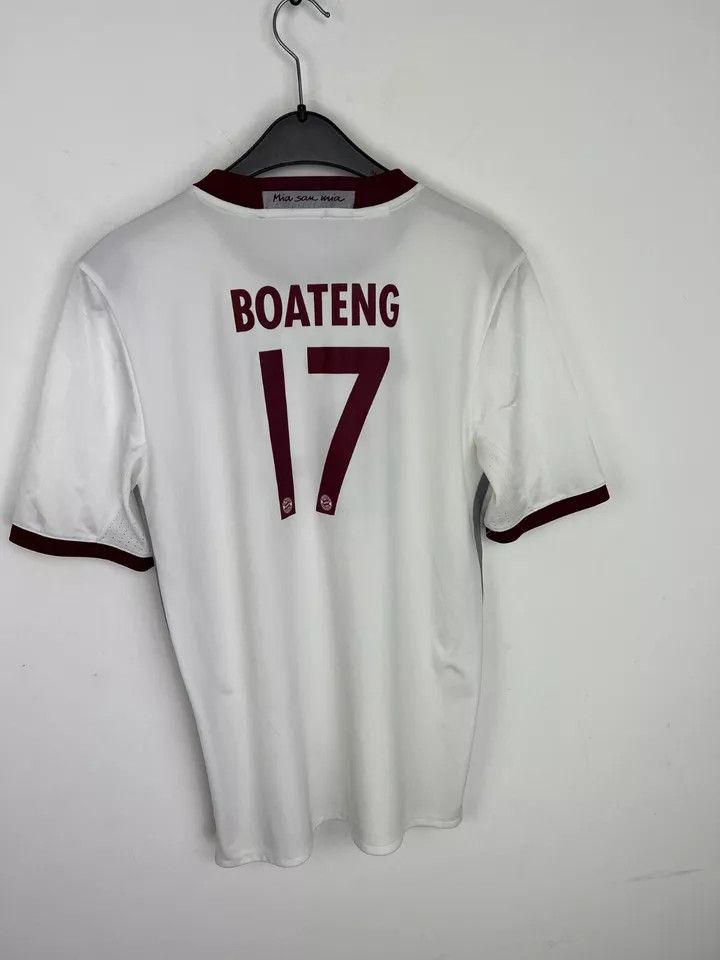 Adidas 2016-17 FC Bayern Munich third #17 Boateng FOOTBALL Kit Size US XL / EU 56 / 4 - 5 Thumbnail