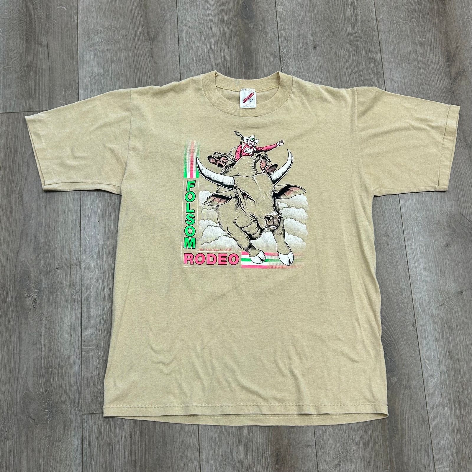 Vintage vintage 1988 Folsom Rodeo Bull Riding Brown Tee Size Small Size US S / EU 44-46 / 1 - 1 Thumbnail