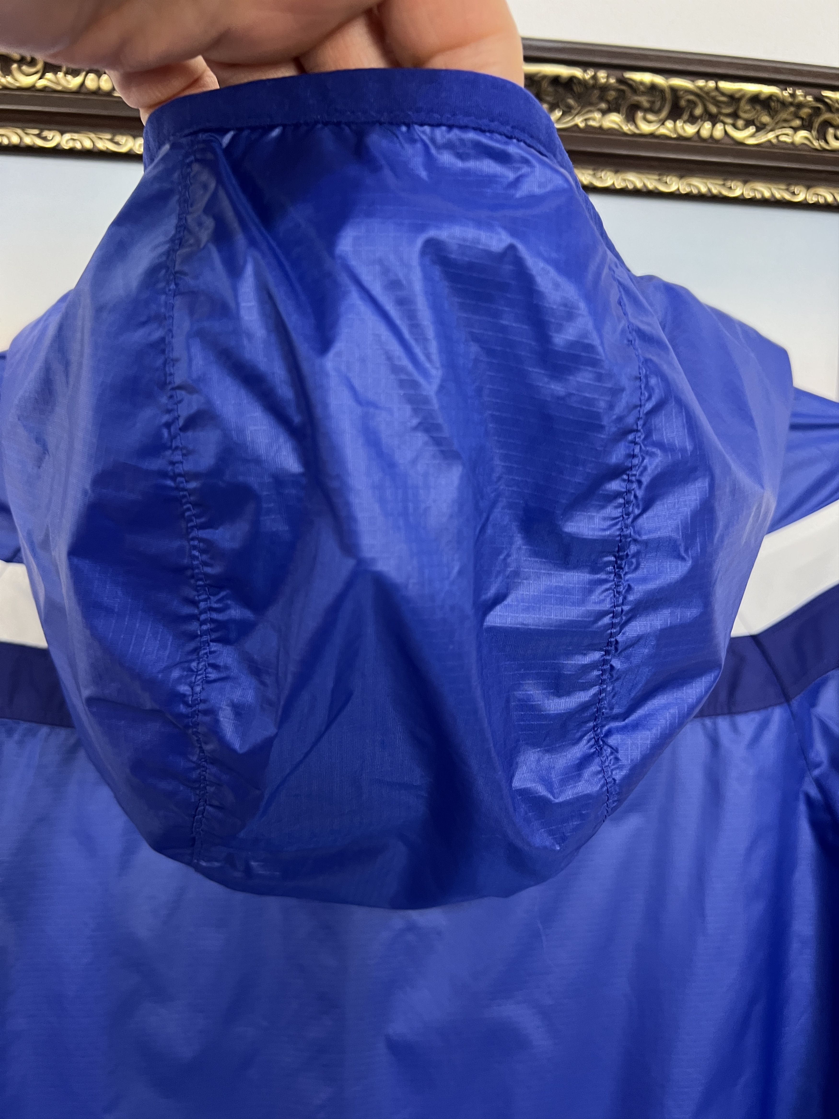 Adidas Vintage Adidas Chelsea Nylon Football Jacket Hooded Size US S / EU 44-46 / 1 - 14 Thumbnail