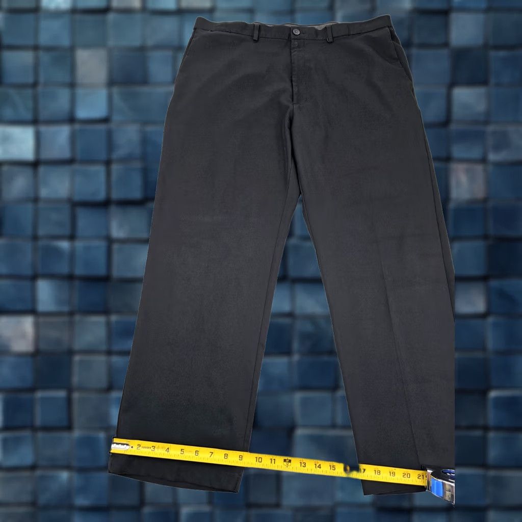 Haggar Haggar Black 40x30 Haggar Cool 18 Pro Classic Pants Men’s 40x30 Black Performance Golf Dress Slacks Stretch Comfort Fit Size US 40 / EU 56 - 1 Thumbnail