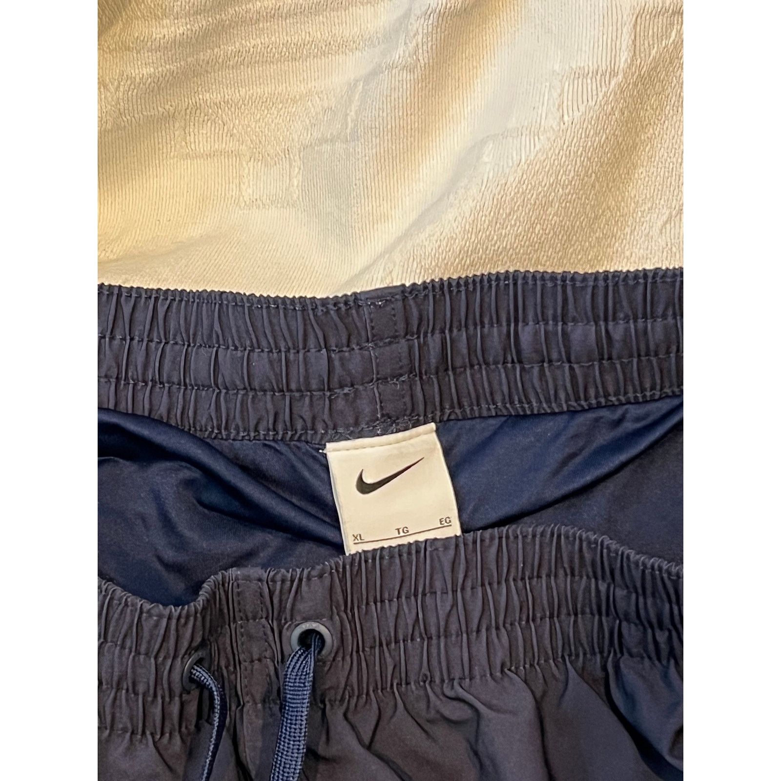 Nike Nike Black Training Shorts w Compression Liner Mens XL Size US 40 / EU 56 - 3 Thumbnail