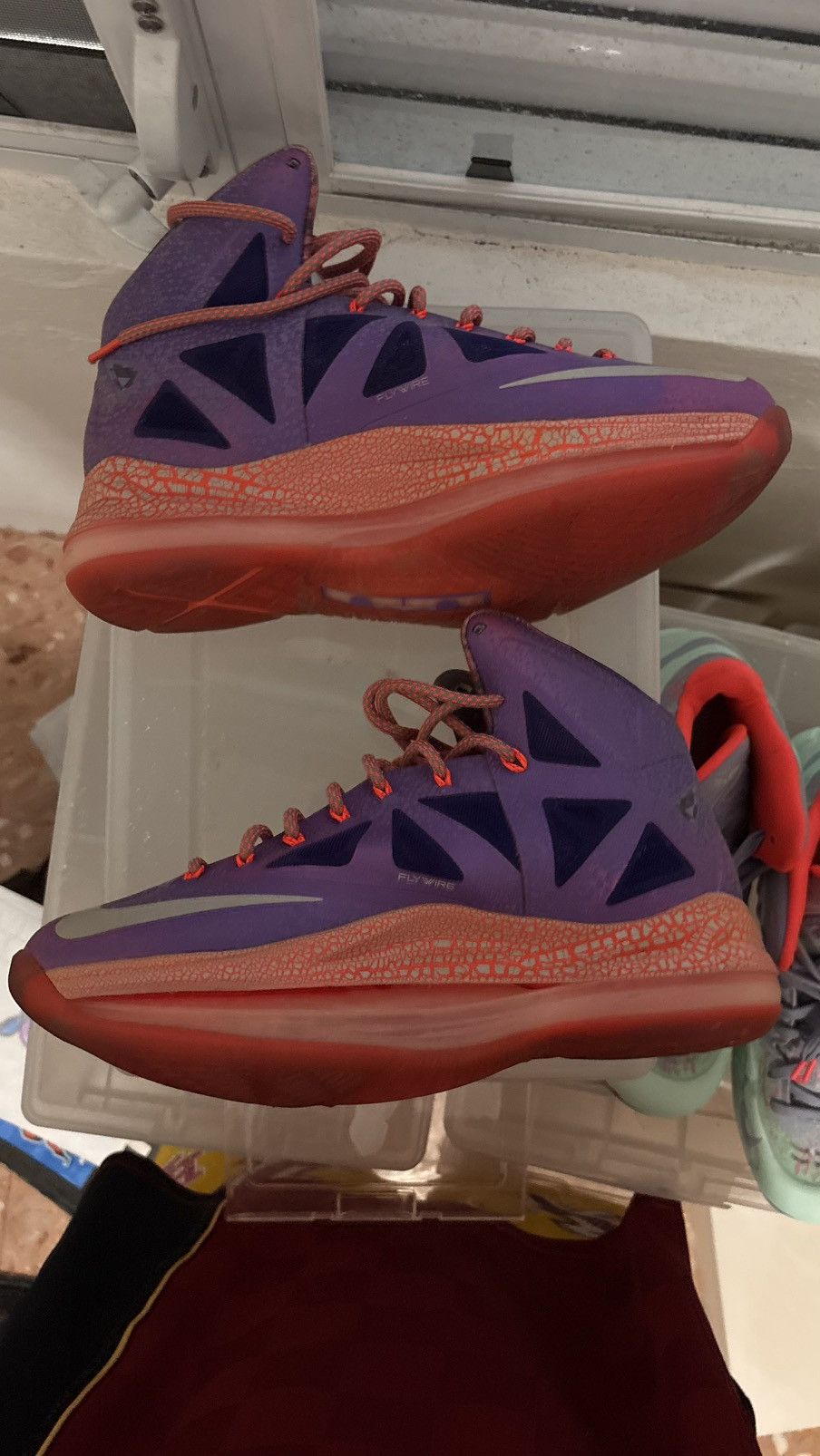 Nike Lebron 10 Extraterrestrial Size US 8.5 / EU 41-42 - 3 Thumbnail