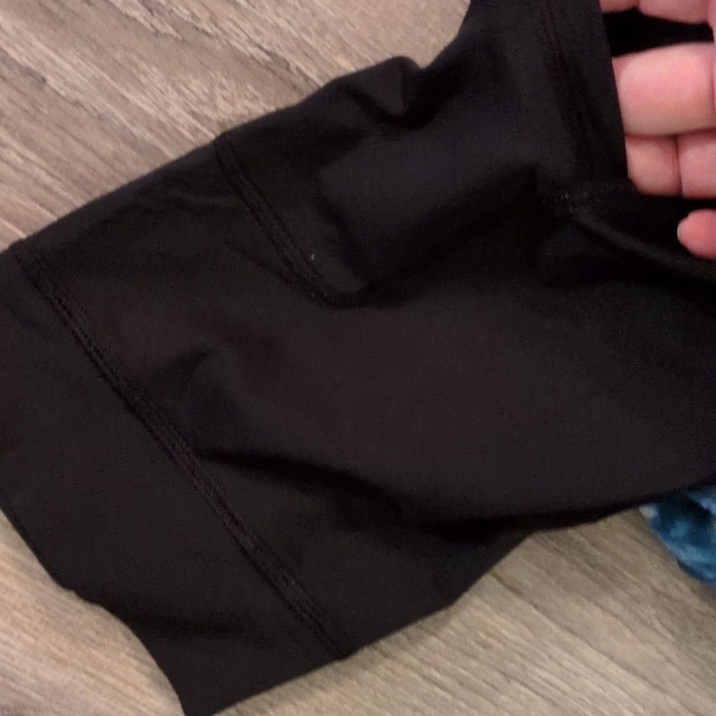 Lululemon Lululemon T.H.E. Tidal Stripe Dual Lined Shorts Size Small Size US 26 / EU 42 - 8 Thumbnail