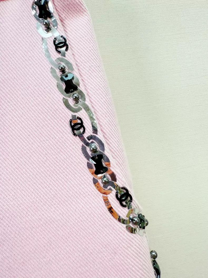 Chanel Chanel Pink five-point pants Size 25" / US 0 / IT 36 - 2 Thumbnail