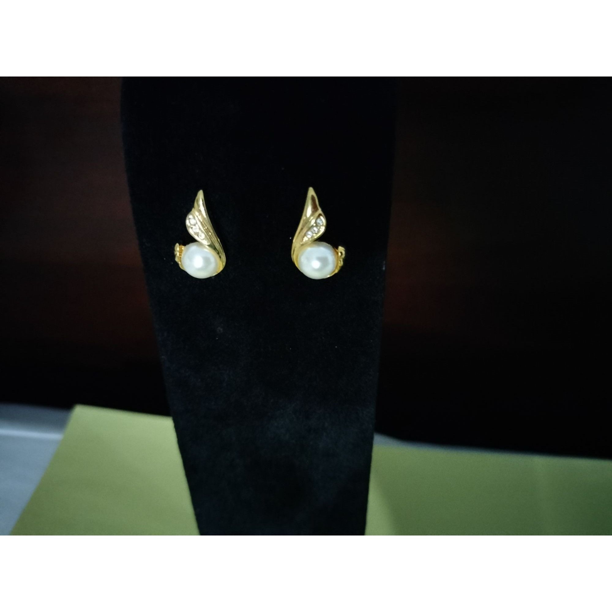 Other Gold Tone Swan Faux Pearl Stud Earrings Glass Rhinestones Je Size ONE SIZE - 9 Thumbnail