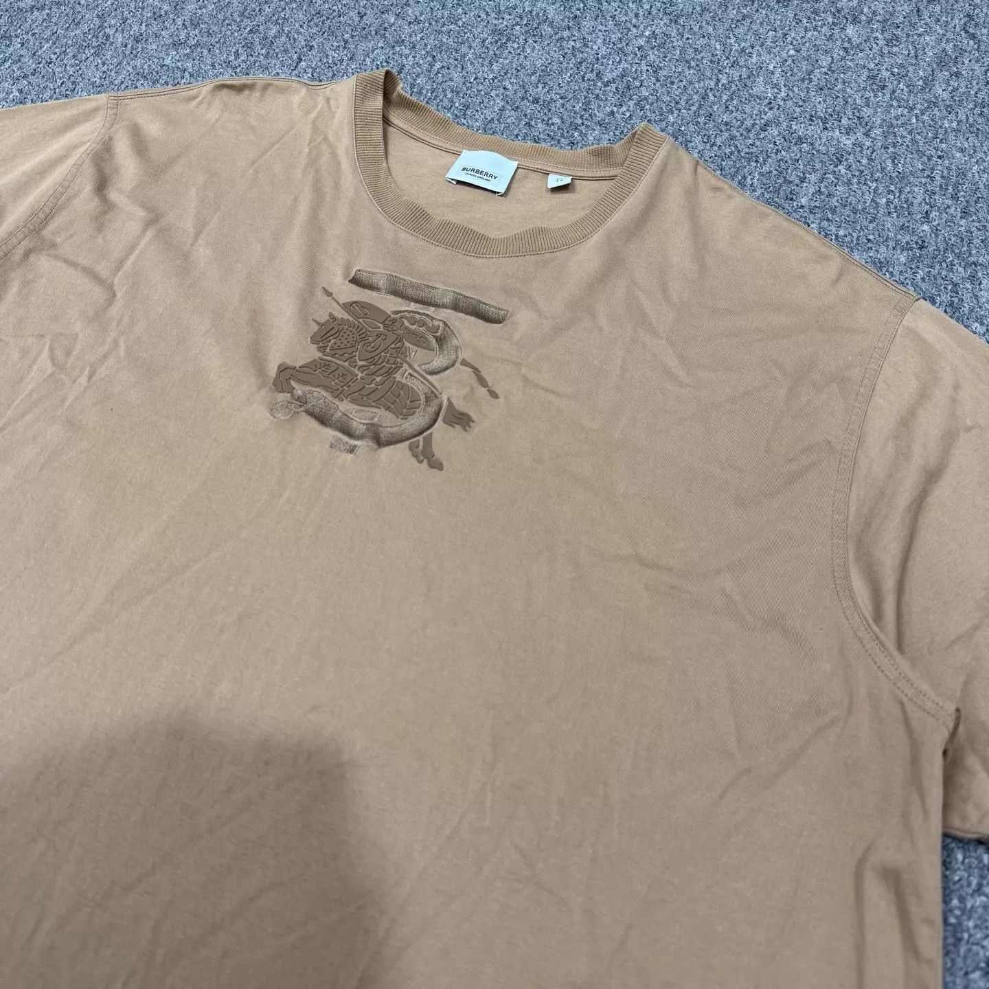 Burberry Burberry Camel Horseferry SS XL 99 New Size US XL / EU 56 / 4 - 3 Thumbnail
