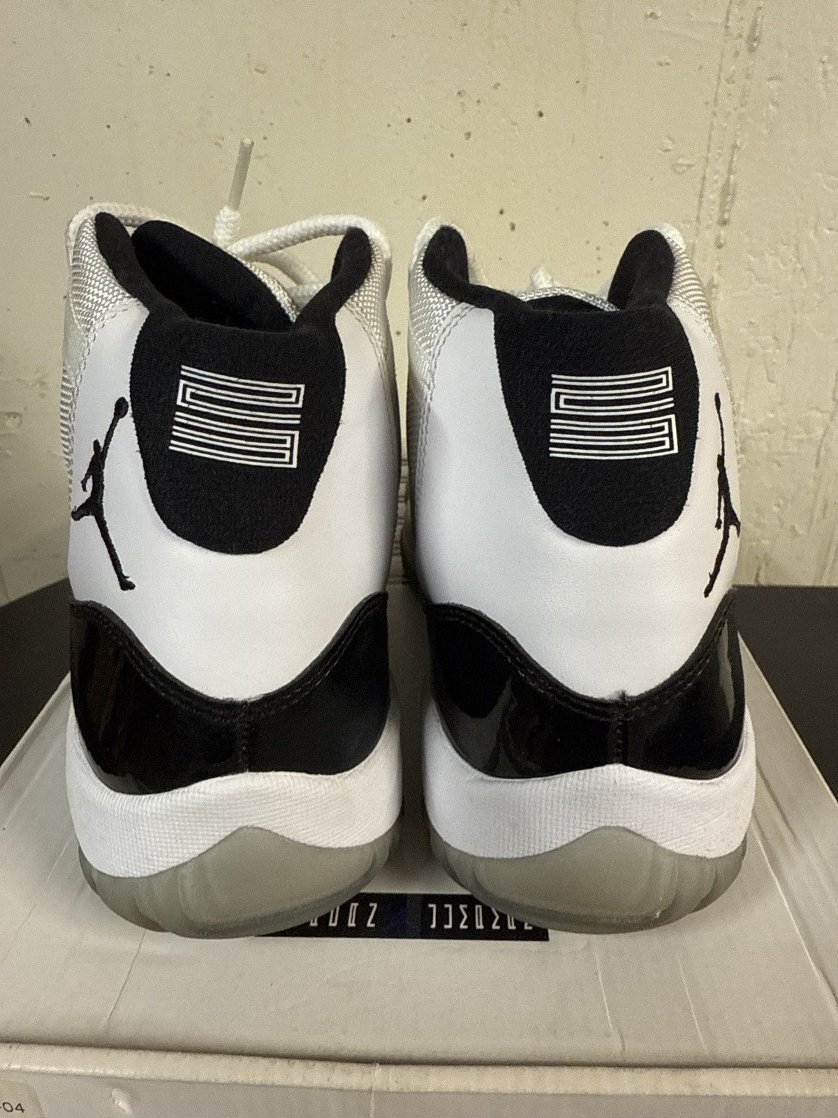 Jordan Brand × Nike Jordan 11 concord 2011 Size US 10 / EU 43 - 6 Thumbnail