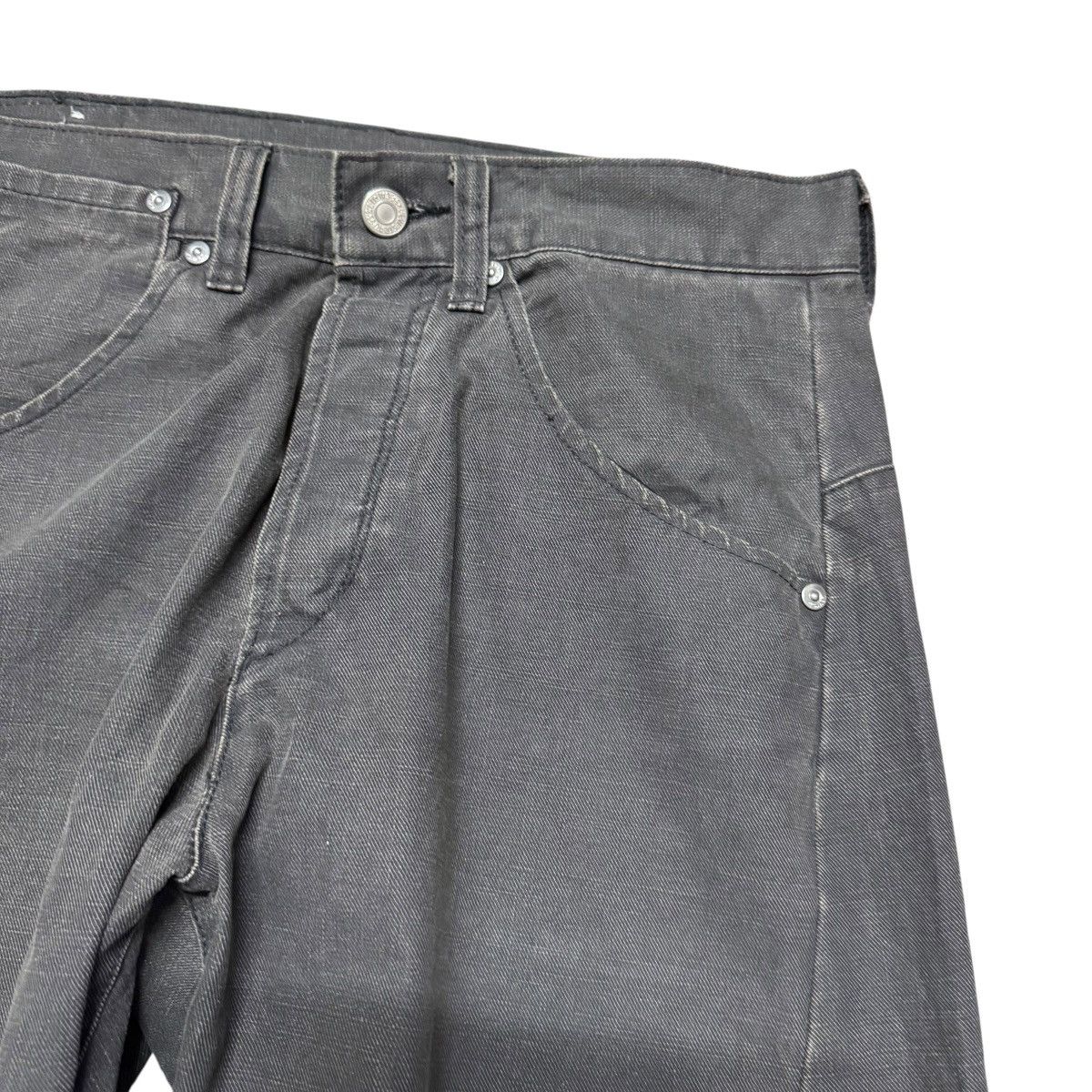 Levi's Vintage Levis Engineered Grey Jeans Size US 29 - 5 Thumbnail
