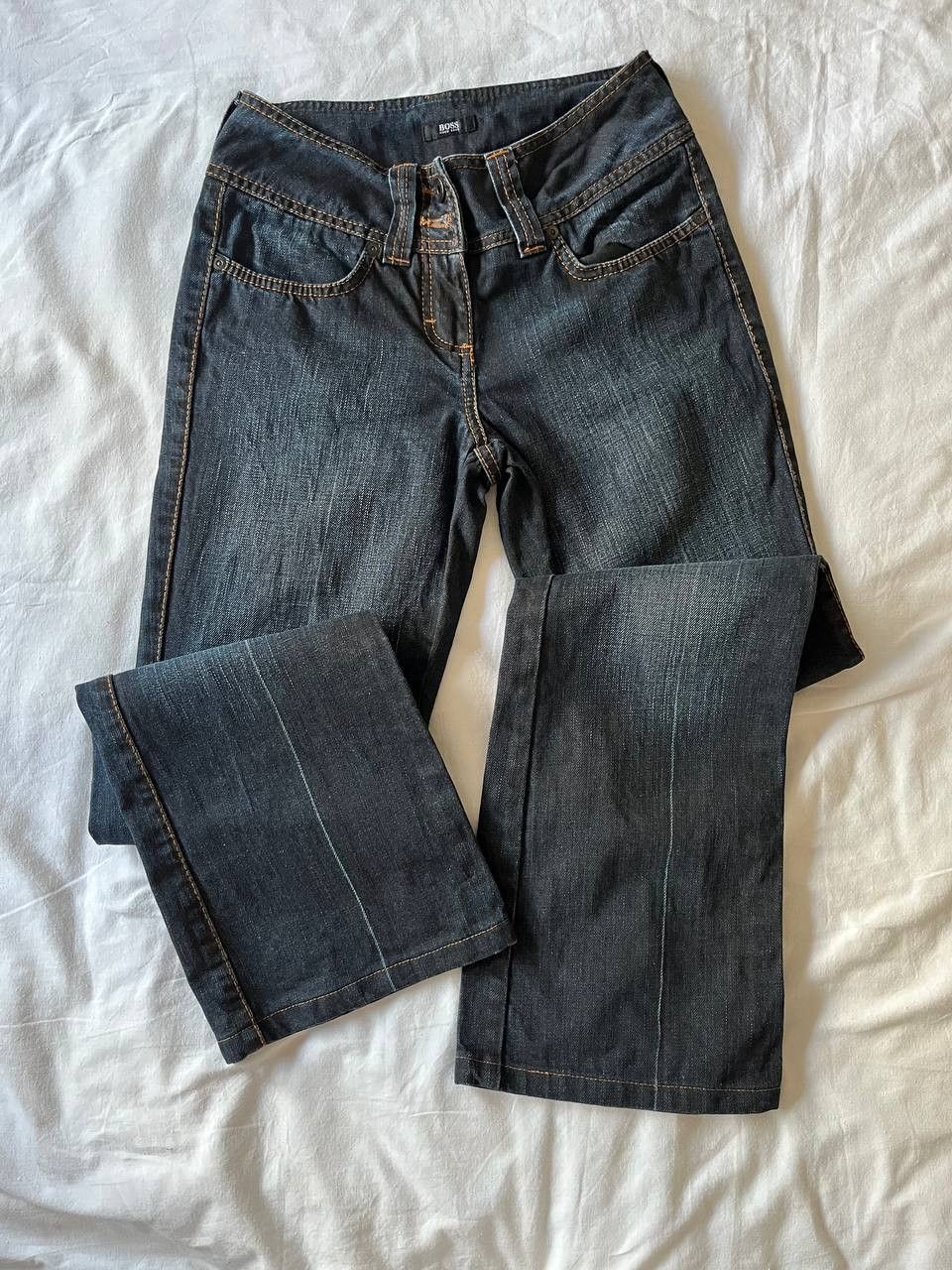 Hugo Boss × Vintage Boss W26/L30 vintage women's flared low rise Y2K jeans Size 26" / US 2 / IT 38 - 1 Thumbnail