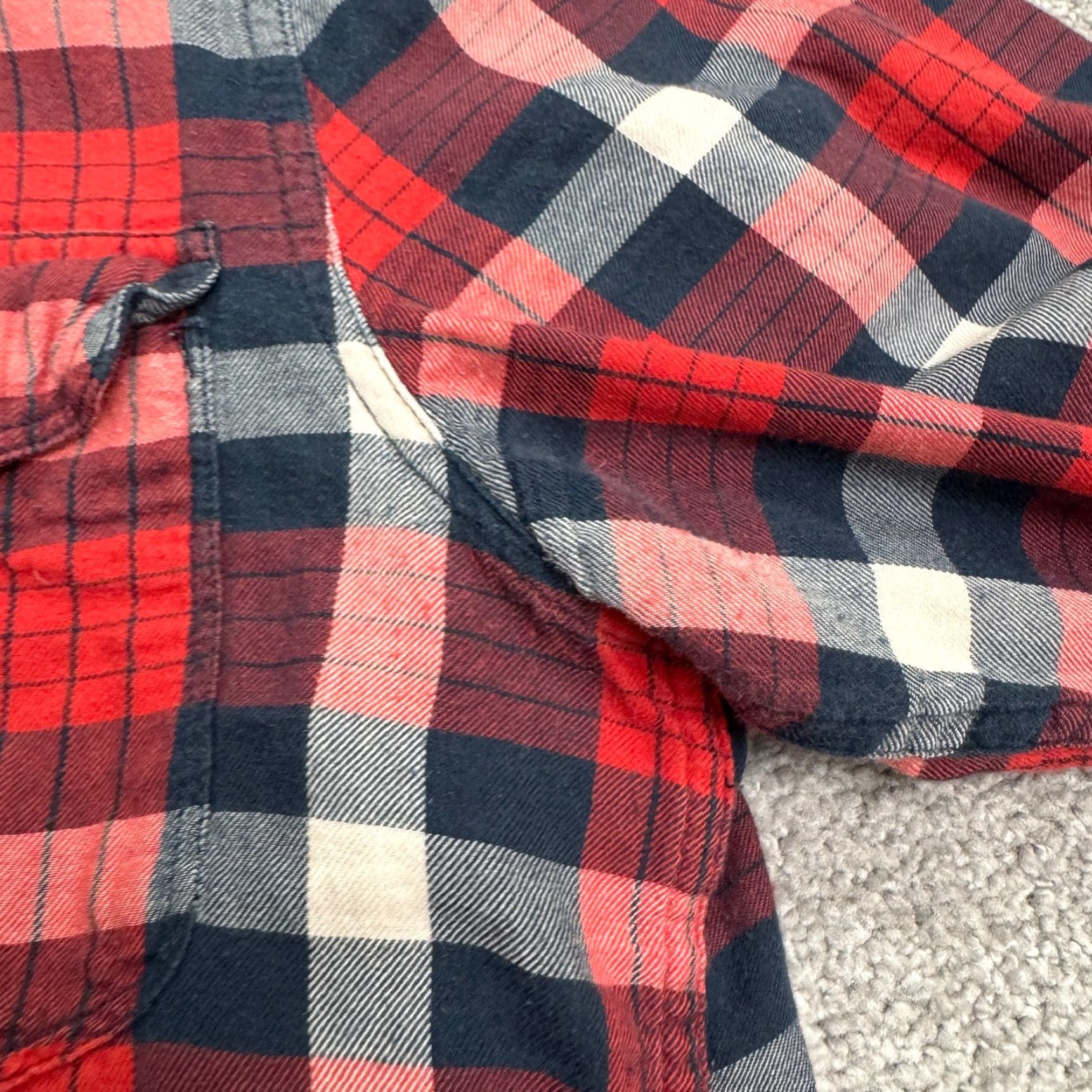 Lucky Brand Lucky Brand Button-Up Shirt Plaid Flannel Mens M Red Classic Short Summary Size US M / EU 48-50 / 2 - 6 Thumbnail