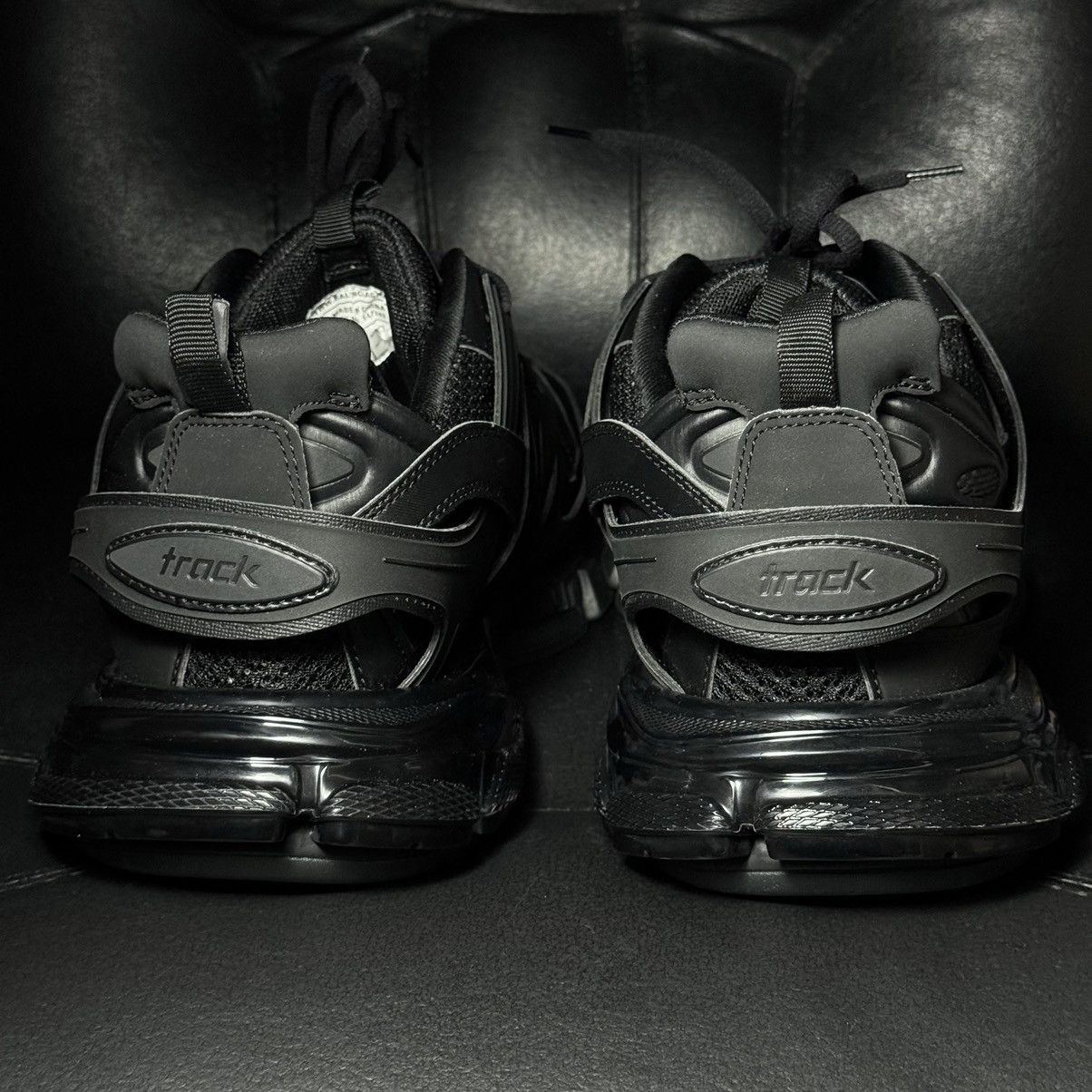 Balenciaga balenciaga track Size US 8 / EU 41 - 2 Thumbnail