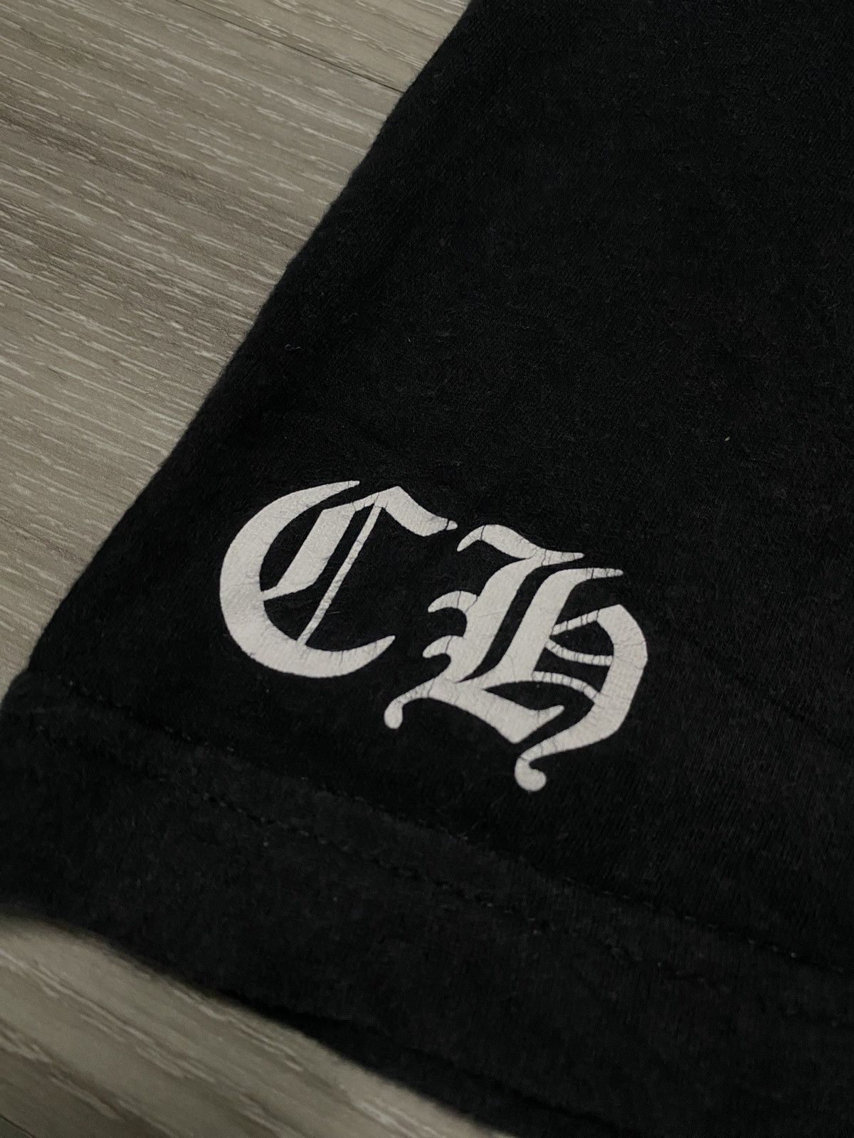Chrome Hearts STEAL - USA CROSS PLUS RED SCRIPT SCROLL CHROME HEARTS TEE Size US M / EU 48-50 / 2 - 5 Thumbnail