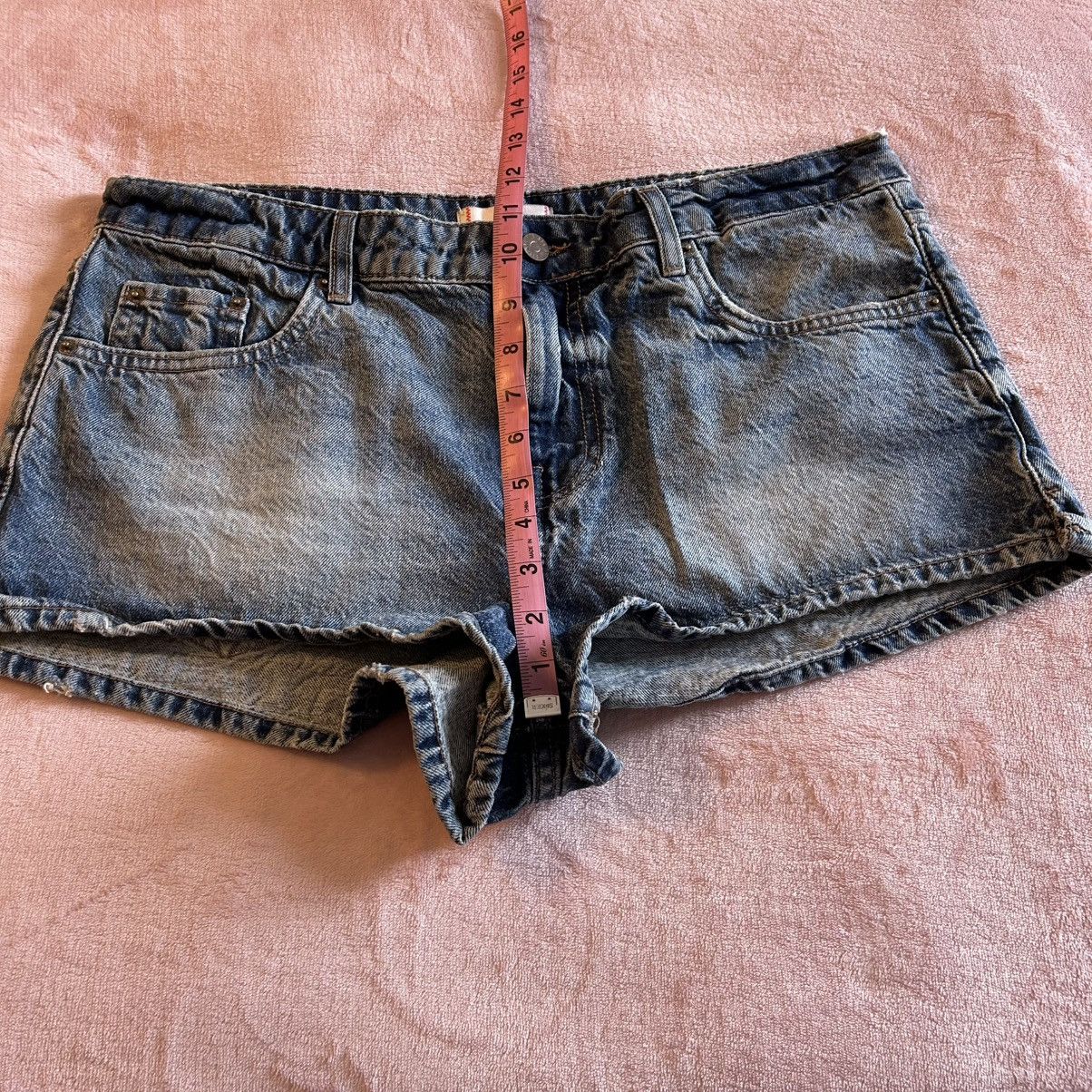 Bdg BDG blue denim high waisted short shorts size 31 Size 31" - 7 Thumbnail