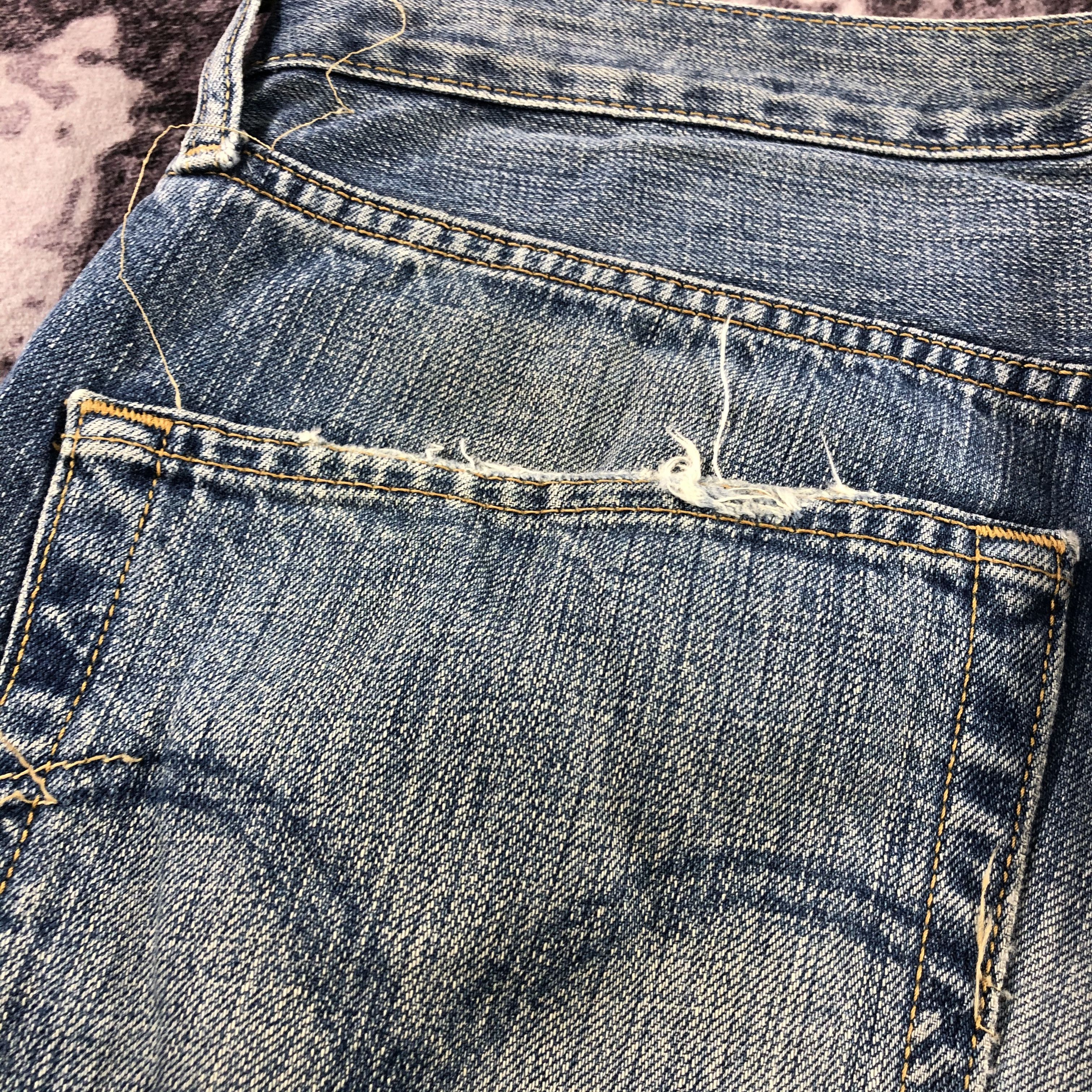 Levi's × Vintage Vintage 90s Blue Wash Levis 501 Jeans-JM2778 Size US 33 - 7 Thumbnail