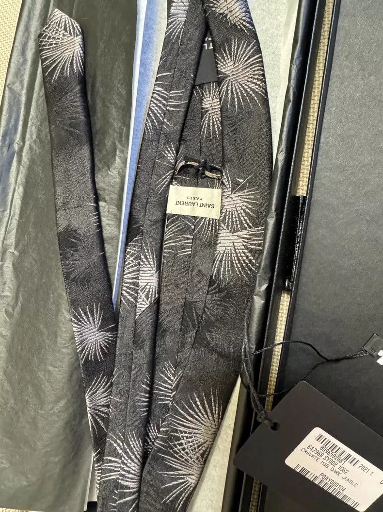 Saint Laurent Paris Saint Laurent Paris tie 2505-Nextarrow Size ONE SIZE - 2 Thumbnail