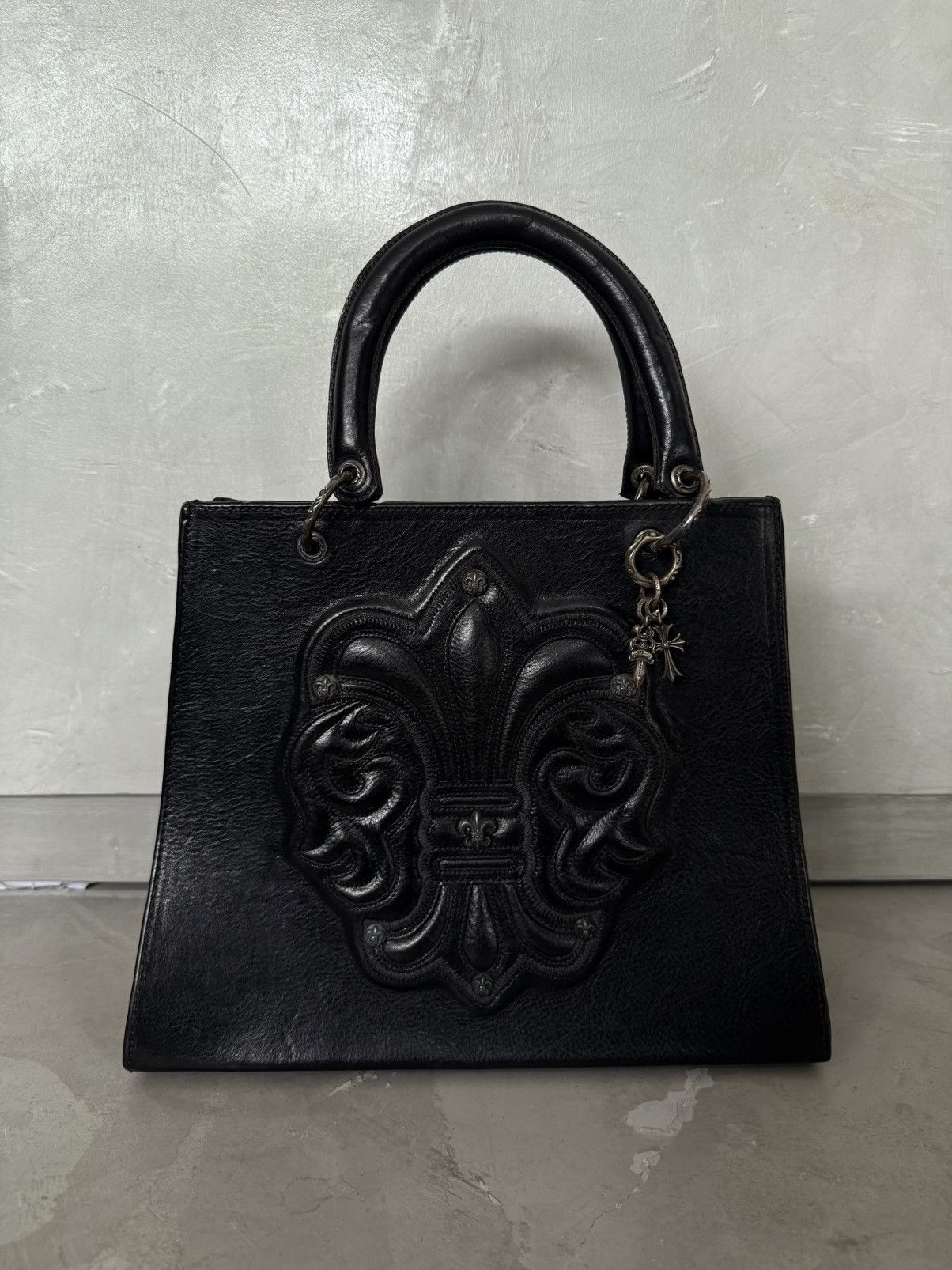 Chrome Hearts Rare 90s - Grained Calfskin Fleur De Lis Leather Handbag Size ONE SIZE - 1 Thumbnail