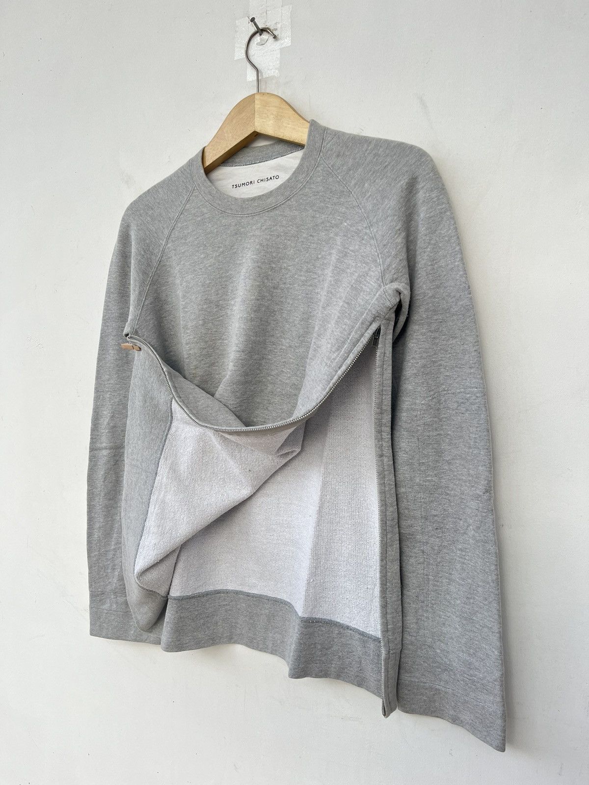 Tsumori Chisato Tsumori Chisato Side Zipp Pull Over Sweater Size US M / EU 48-50 / 2 - 2 Thumbnail
