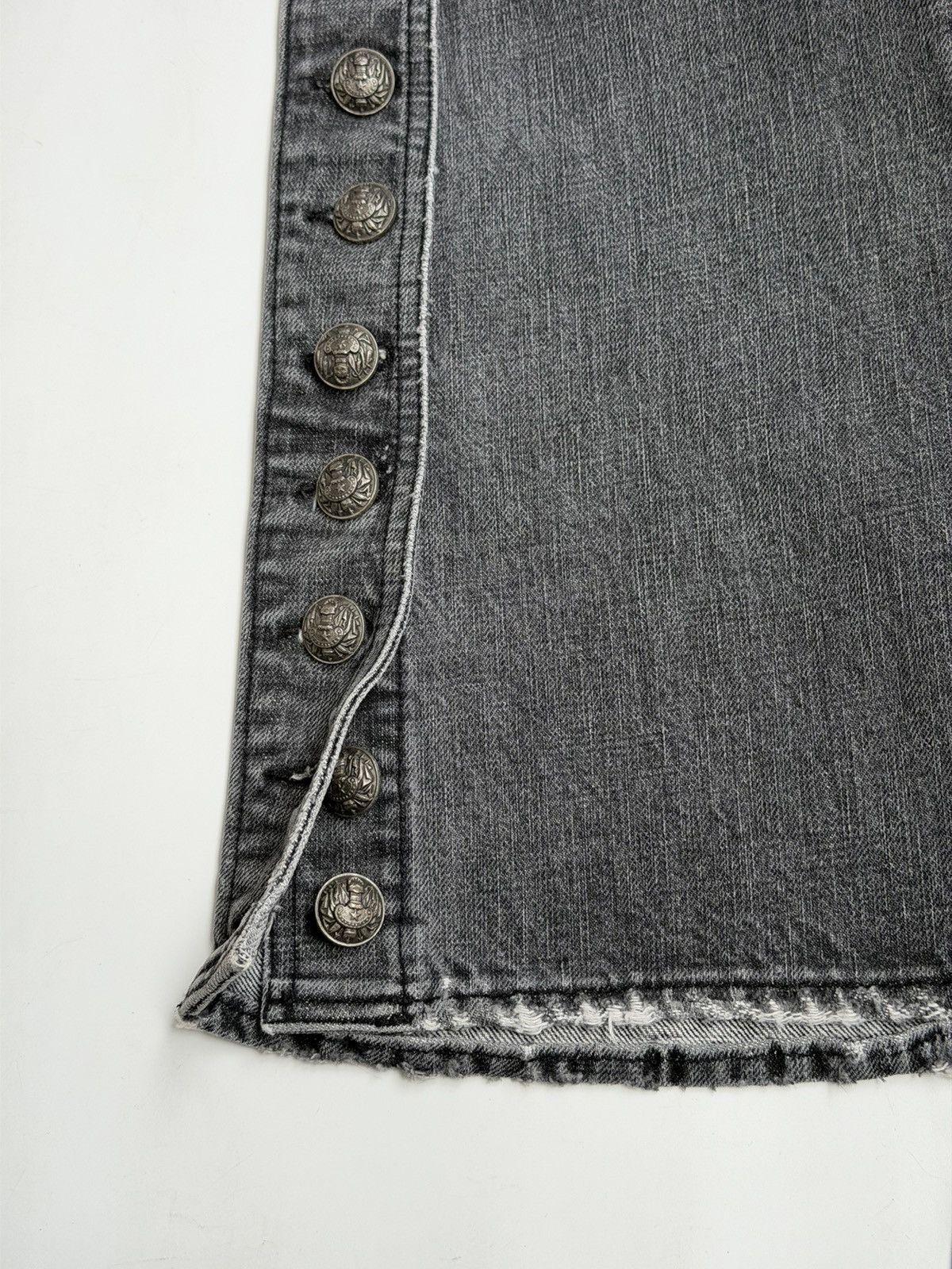 Balmain BALMAIN Decarnin FW2010 Flared Biker Buttoned Ripped Jeans Size US 28 / EU 44 - 22 Thumbnail