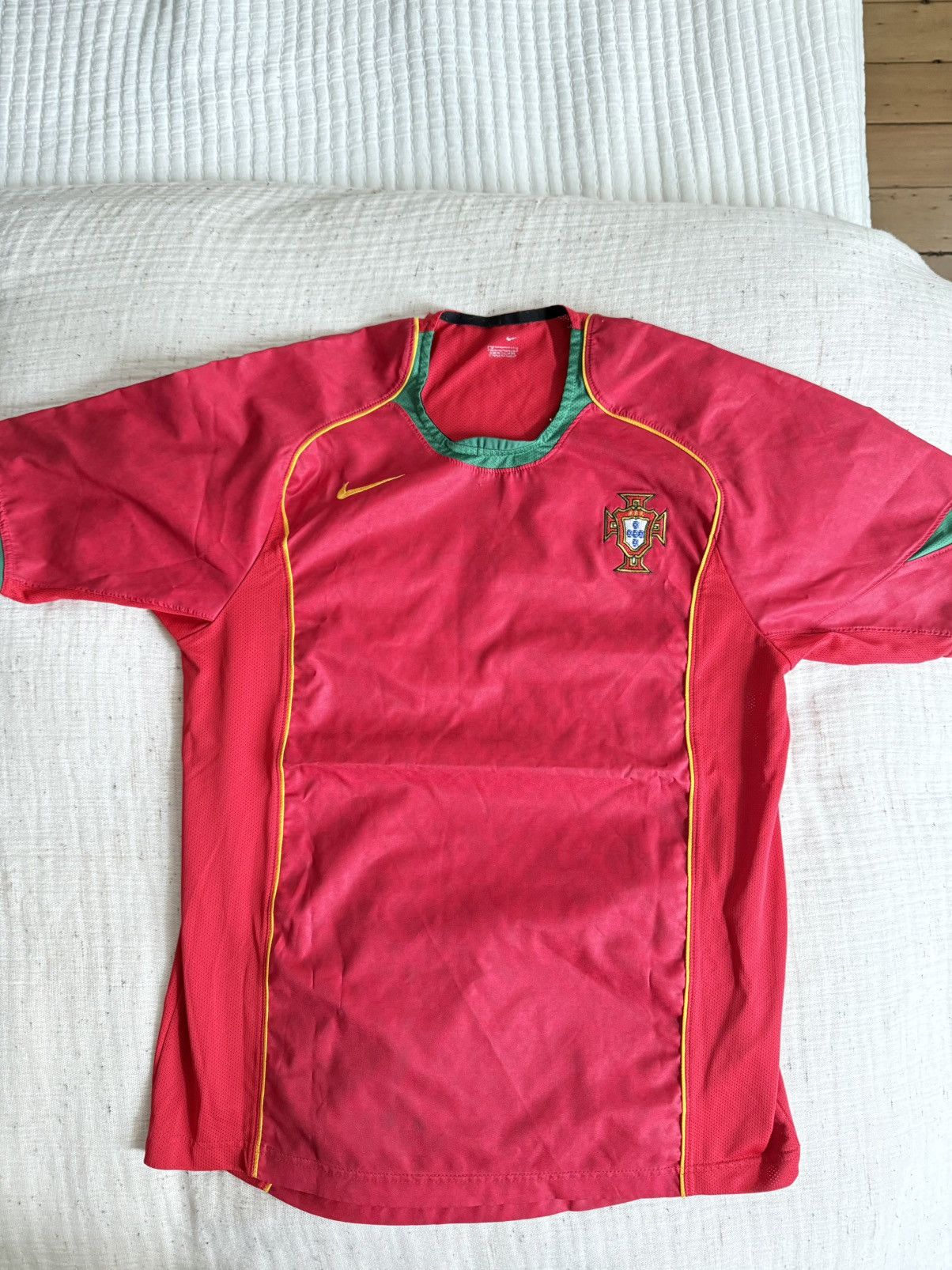 Nike Portugal National Team Jersey Size US M / EU 48-50 / 2 - 1 Thumbnail