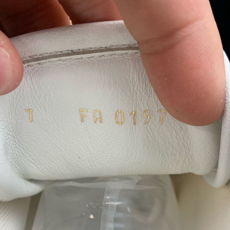 Louis Vuitton Louis Vuitton Monogram Canvas High-Top Sneakers - Size US 8 / EU 41 - 5 Thumbnail