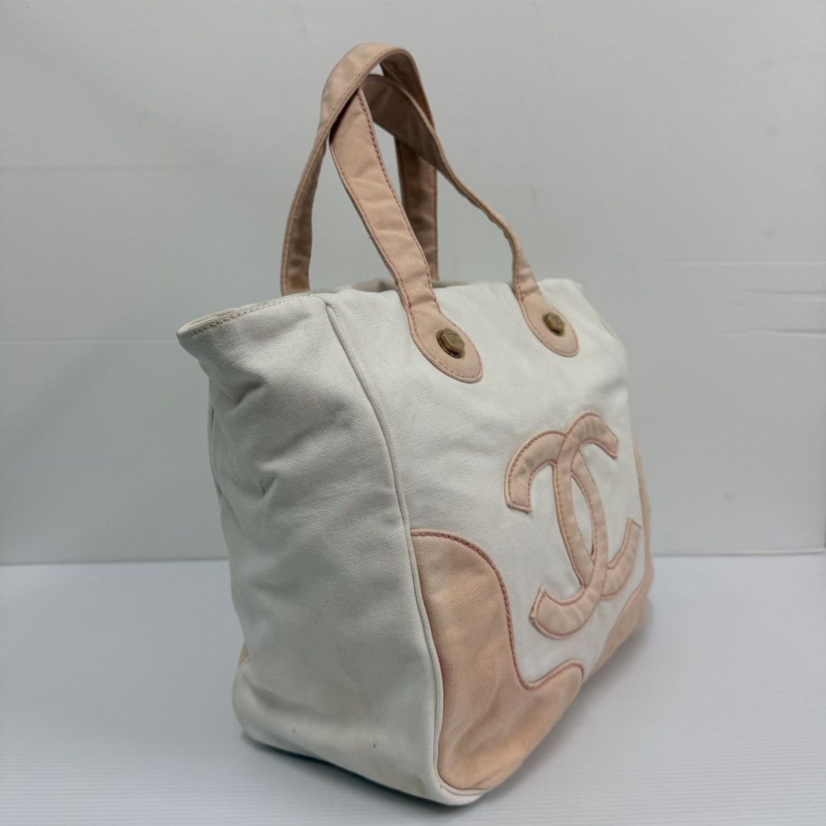 Chanel Chanel Marshmallow Beige Tote Bag Pre-Owned Size ONE SIZE - 3 Thumbnail