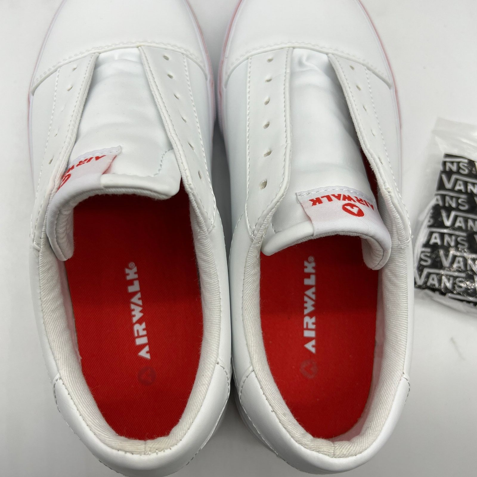 Airwalk AIRWALK Skateboarding Shoes for Women White Color Size 7.5 Size US 7.5 / IT 37.5 - 8 Thumbnail