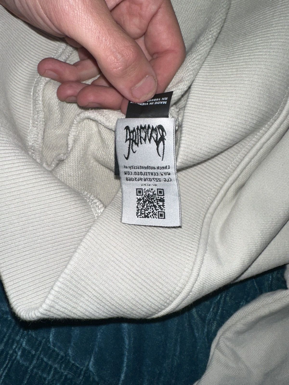 Revenge Arch Logo Claw Hoodie Cement/Red Size US M / EU 48-50 / 2 - 5 Thumbnail