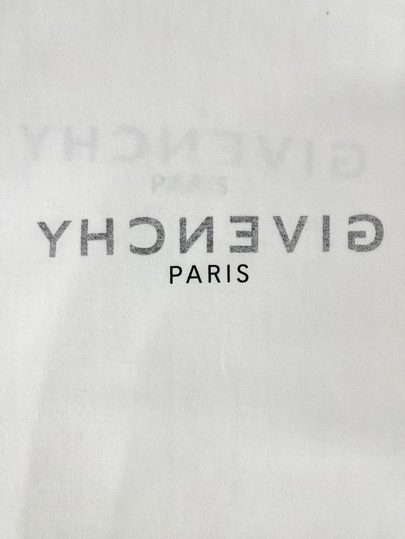 Givenchy Givenchy White Reversible Logo Short Sleeve T-shirt Size US XL / EU 56 / 4 - 4 Thumbnail