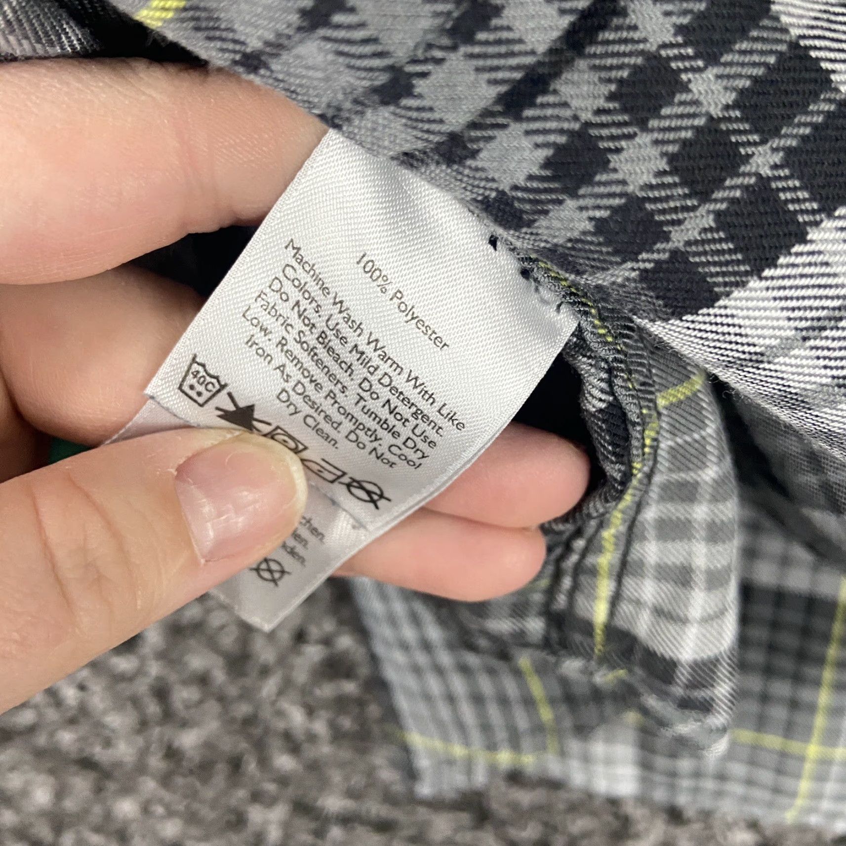 Eddie Bauer Eddie Bauer Shirt Men M Gray Plaid Long Sleeve Button-Up Size US M / EU 48-50 / 2 - 7 Thumbnail