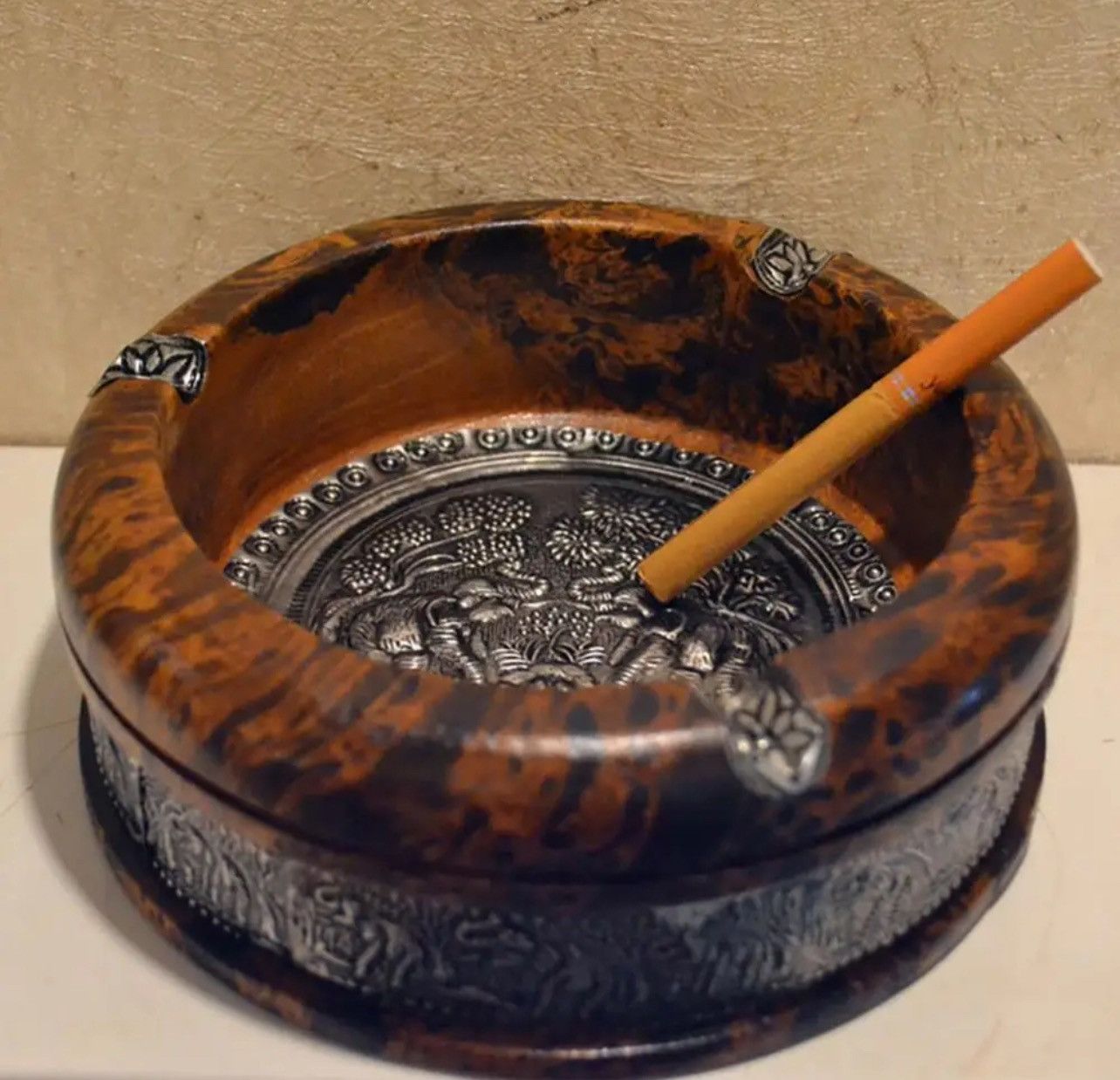 Vintage Vintage Wooden Emboss Ashtray Home Office Tobacco Tray Size ONE SIZE - 3 Thumbnail