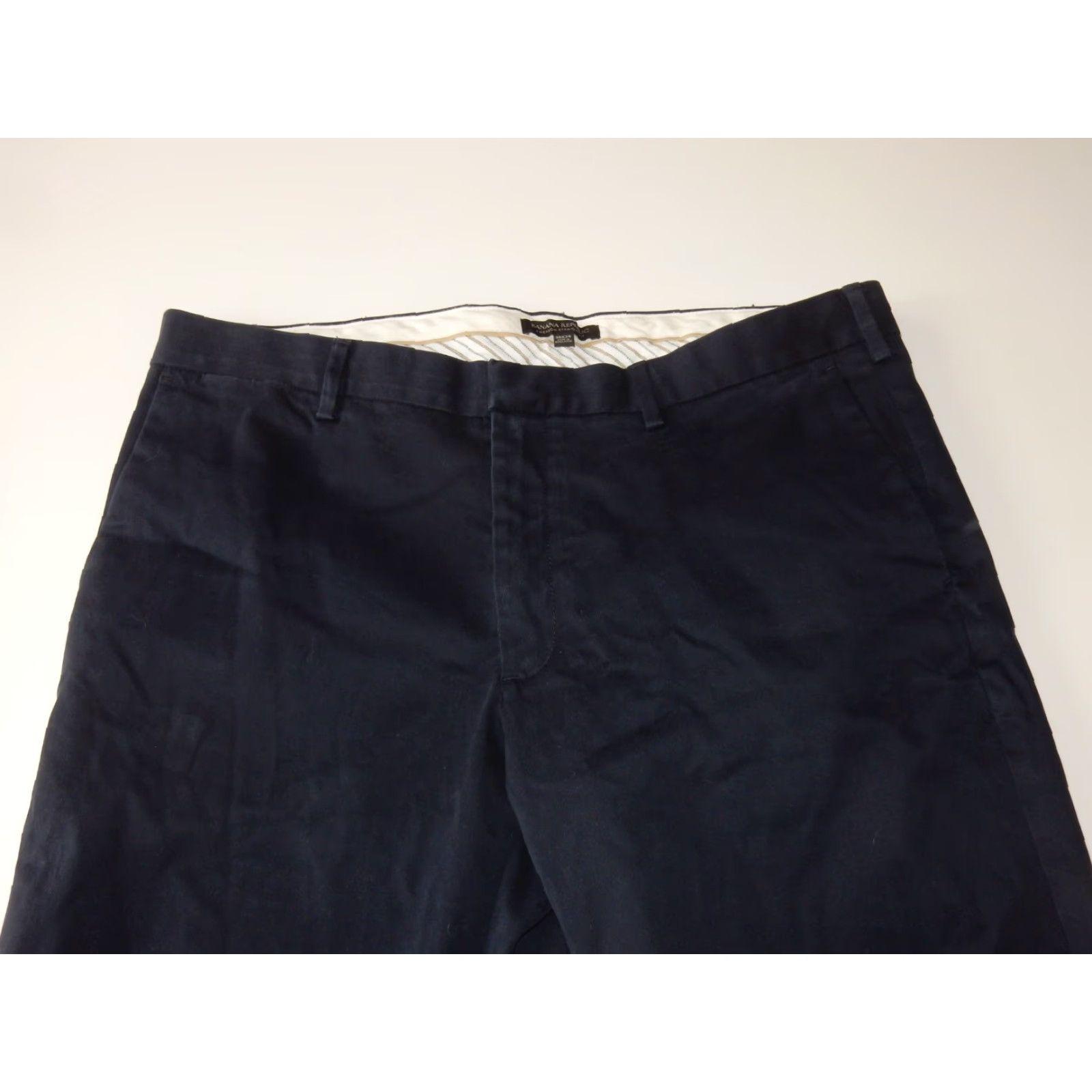 Banana Republic Banana Republic Pants Khaki Flat Front Cotton Emerson Straight Fit Men 38x34 Blue 1990s? Size US 38 / EU 54 - 3 Thumbnail
