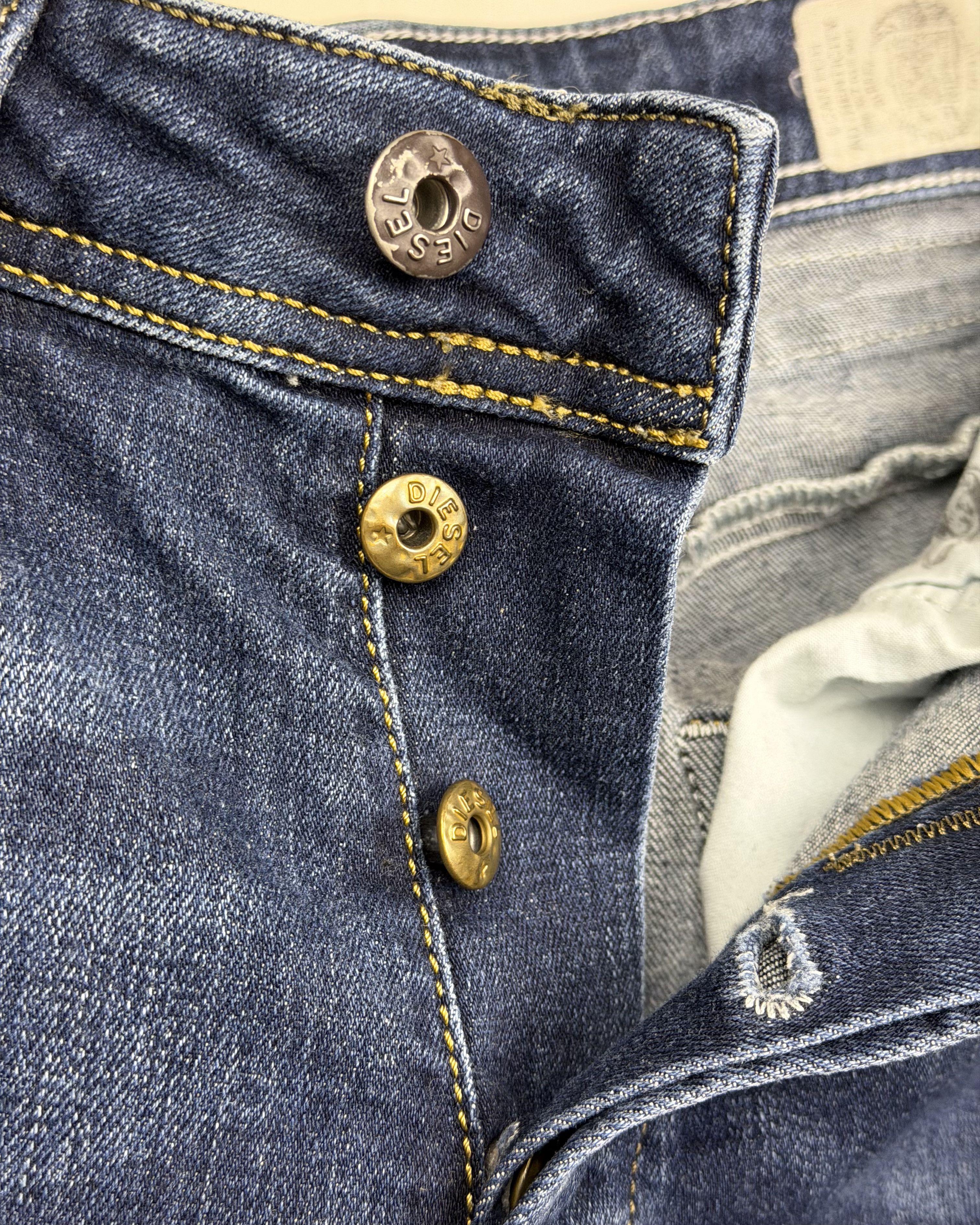 Diesel Diesel Belther Blue Jeans W30 Regular Tapered Size US 30 / EU 46 - 13 Thumbnail