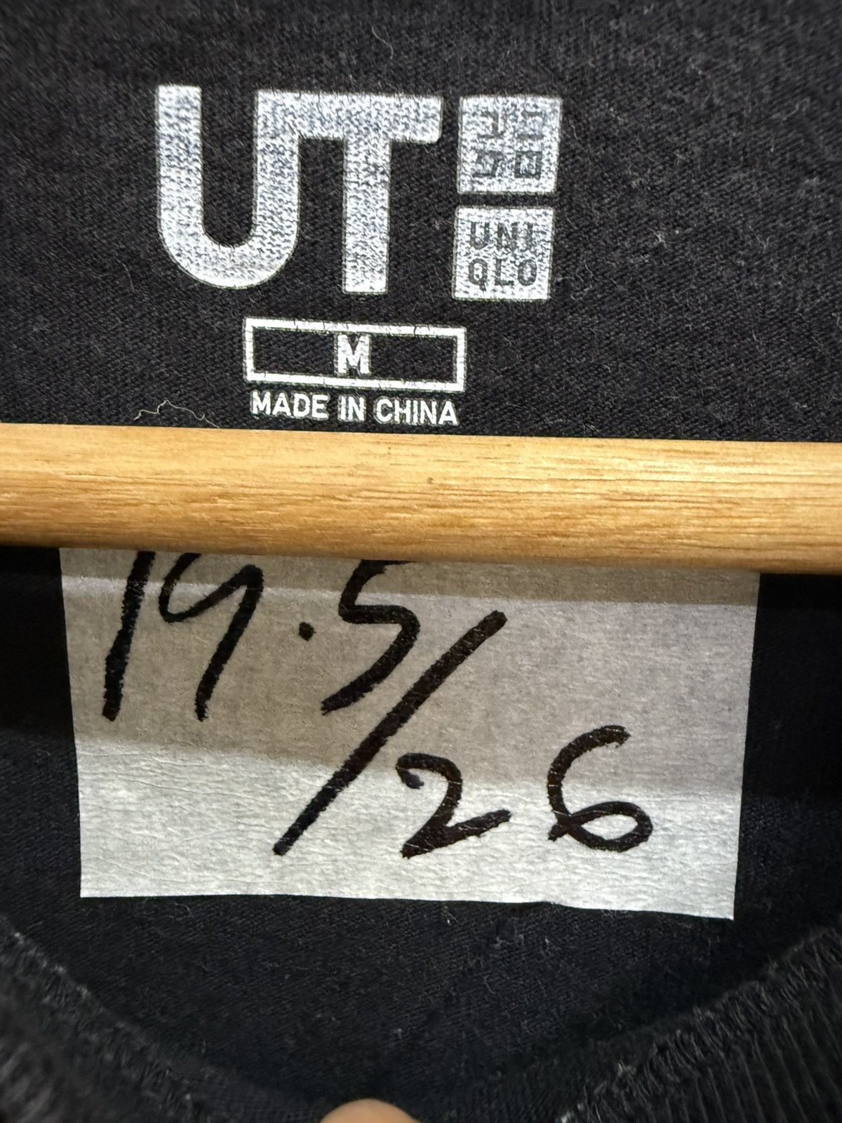 Anime Kimetsu no Yaiba Uniqlo Anime Tshirt Size US S / EU 44-46 / 1 - 10 Thumbnail