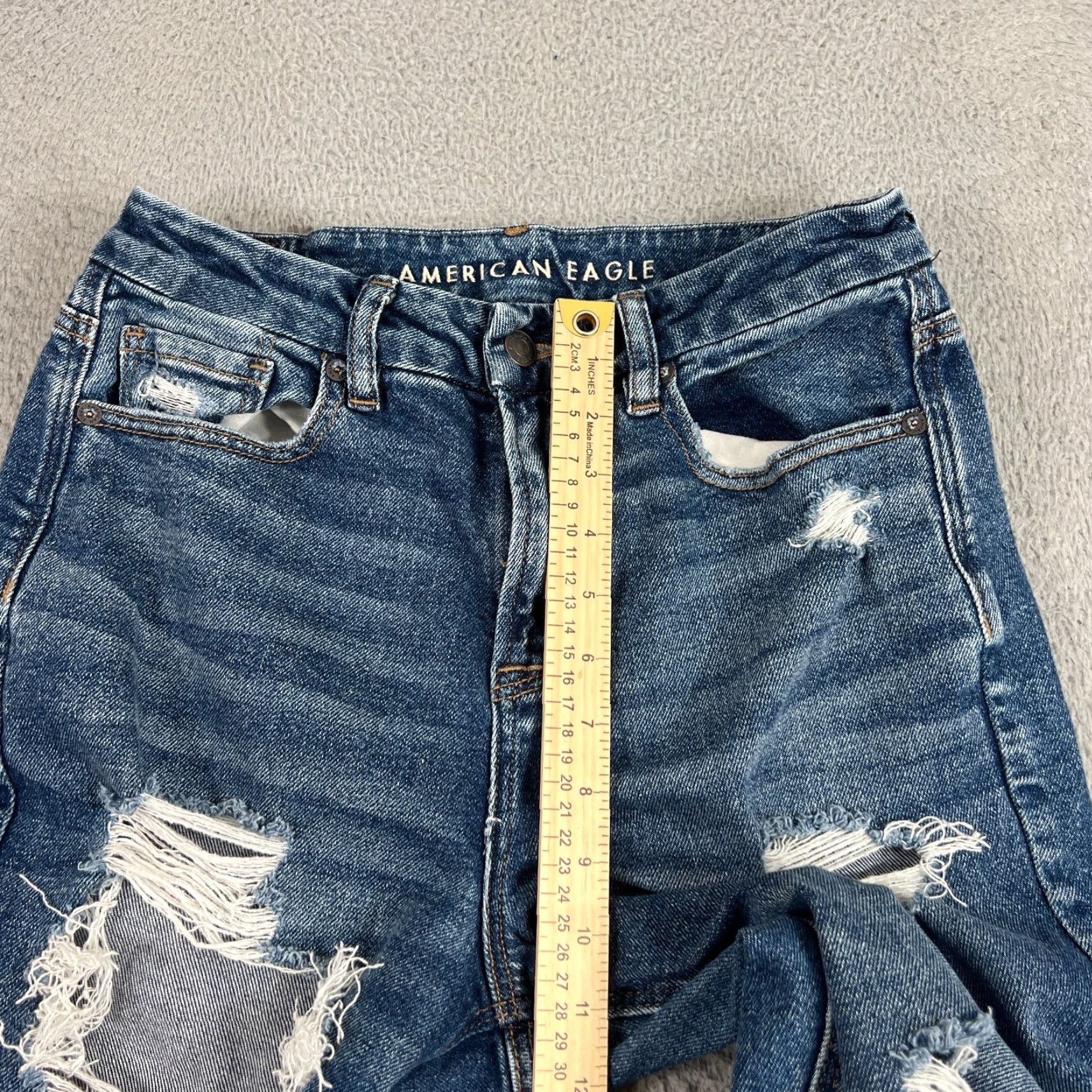 American Eagle Outfitters American Eagle Outfitters Mom Jeans Womens Size 4 High Rise Destroyed Distressed Blue 90s Grunge Size 27" / US 4 / IT 40 - 4 Thumbnail