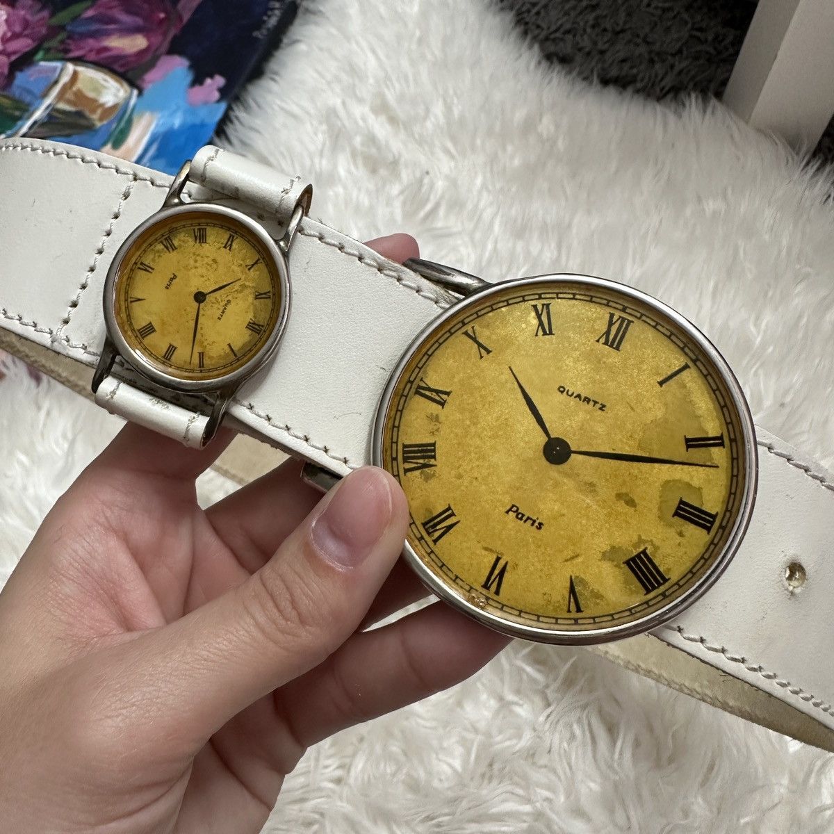 Vintage Quartz clock watch Paris belt white 1980s , white vinyl Size ONE SIZE - 4 Thumbnail