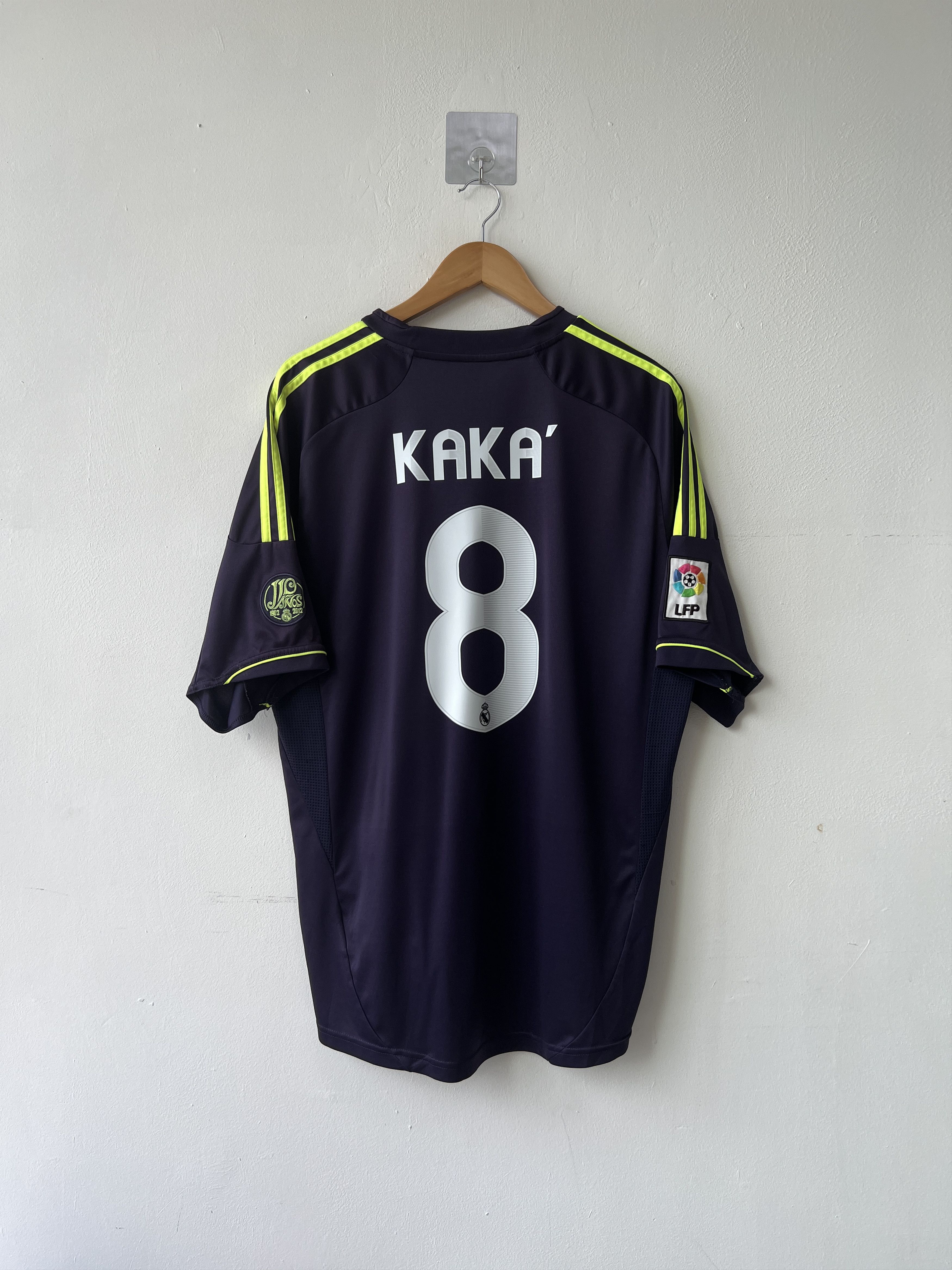 Adidas (XL) Real Madrid 2012-13 Away Kit Kaka #8 Size US XL / EU 56 / 4 - 1 Thumbnail