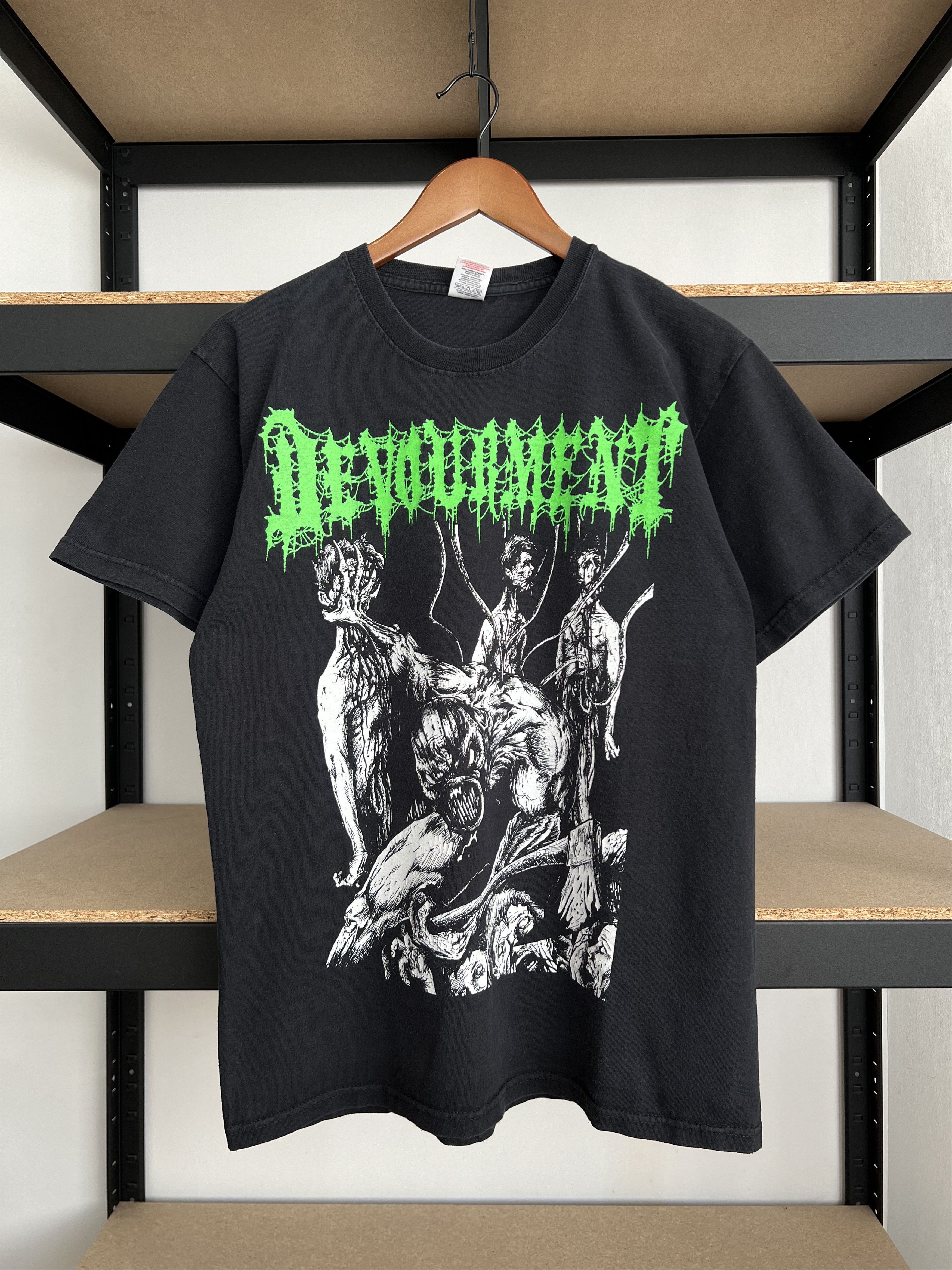 Band Tees Vintage 2000s Devourment Butcher the Weak Death Metal Tshirt Size US L / EU 52-54 / 3 - 1 Thumbnail