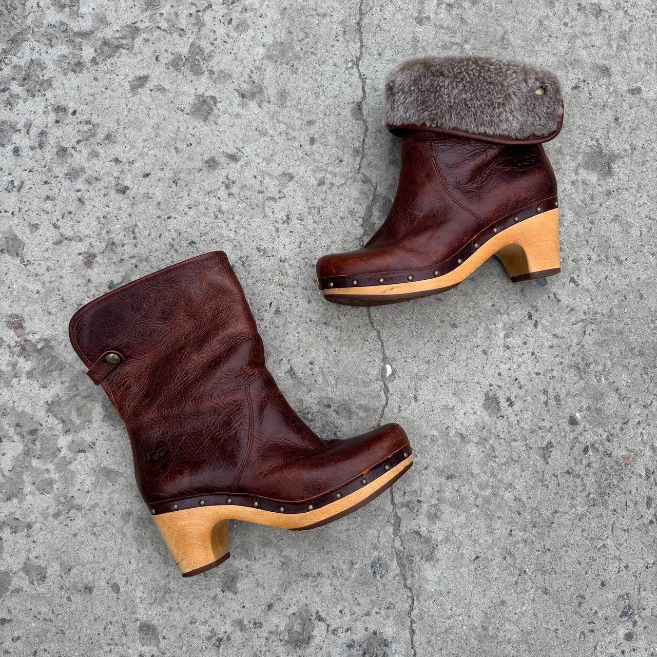 Ugg Vintage Women's boots with wooden soles Ugg Size 38 Size US 8 / IT 38 - 2 Thumbnail