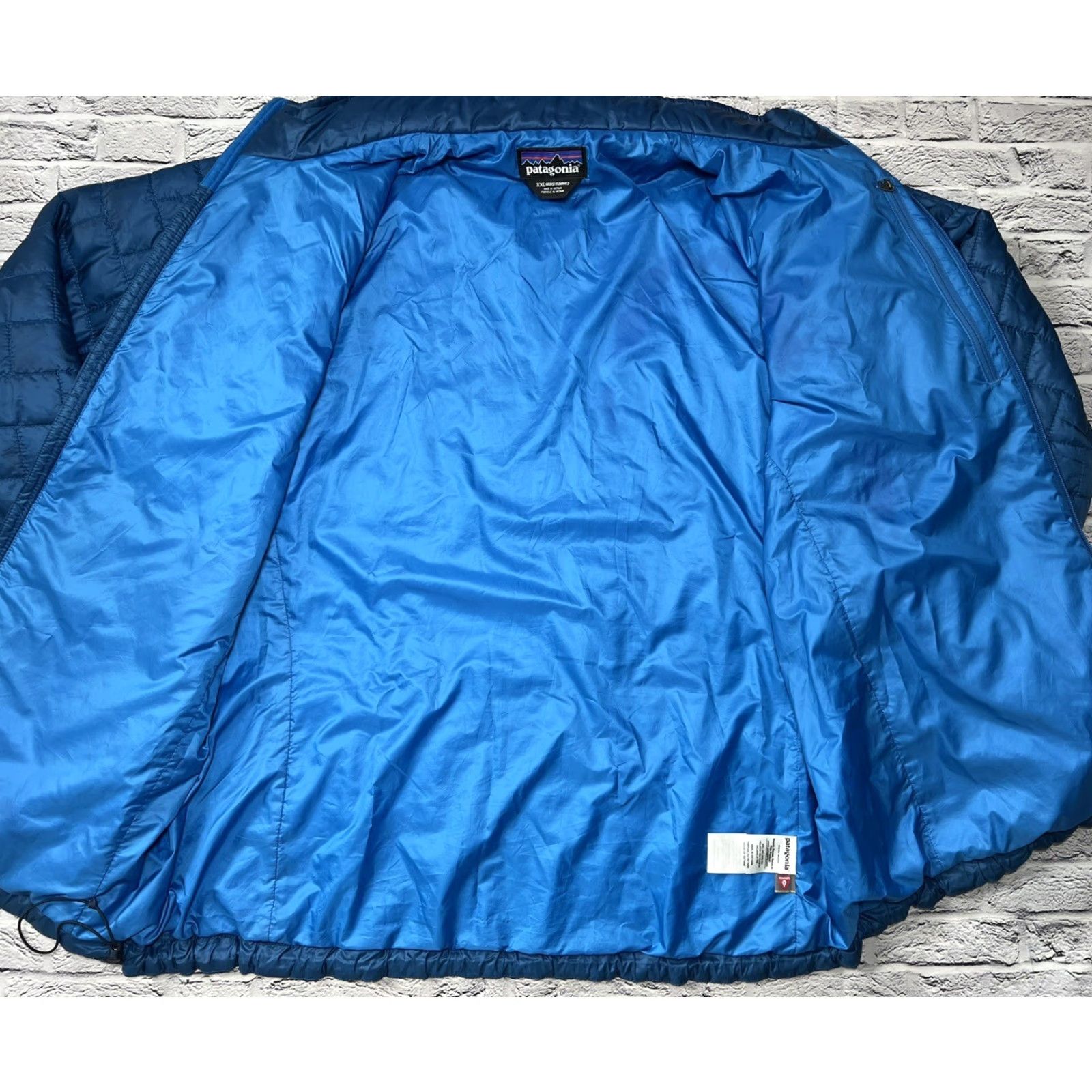 Patagonia Patagonia Nano Puff Jacket Men XXL PrimaLoft Full Zip Blue solid Long Coat/Outer Puffer Jacket Regular Fit with Logo 84212FA19 Marmot? Size US XXL / EU 58 / 5 - 5 Thumbnail