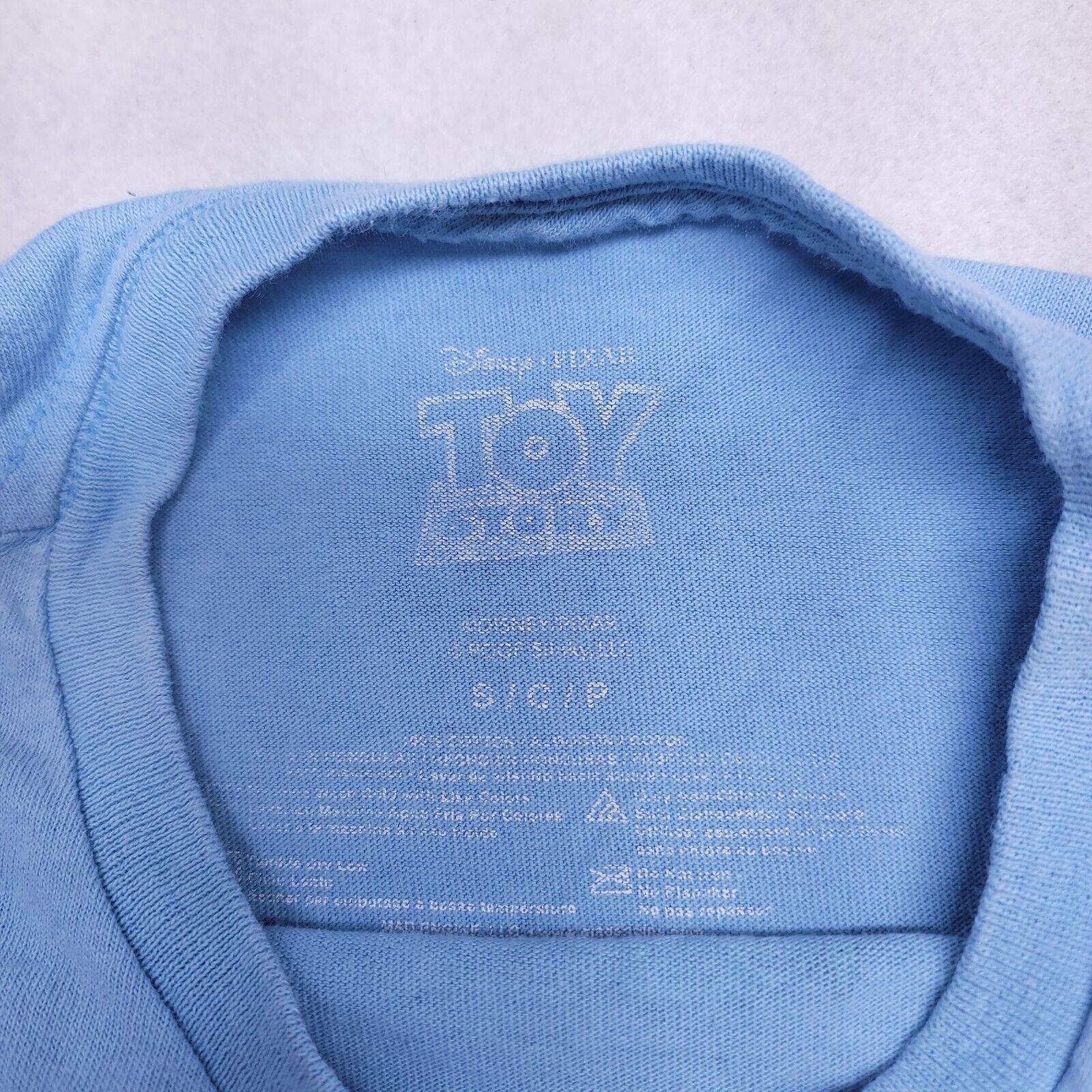 Disney Disney Toy Story Short Sleeve Graphic Shirt Womens Size S Size S / US 4 / IT 40 - 4 Thumbnail