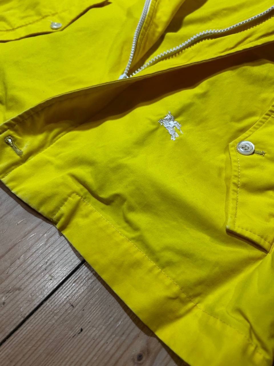 Burberry Burberrys Vintage Yellow Lightweight Jacket Nova Style Size US M / EU 48-50 / 2 - 4 Thumbnail