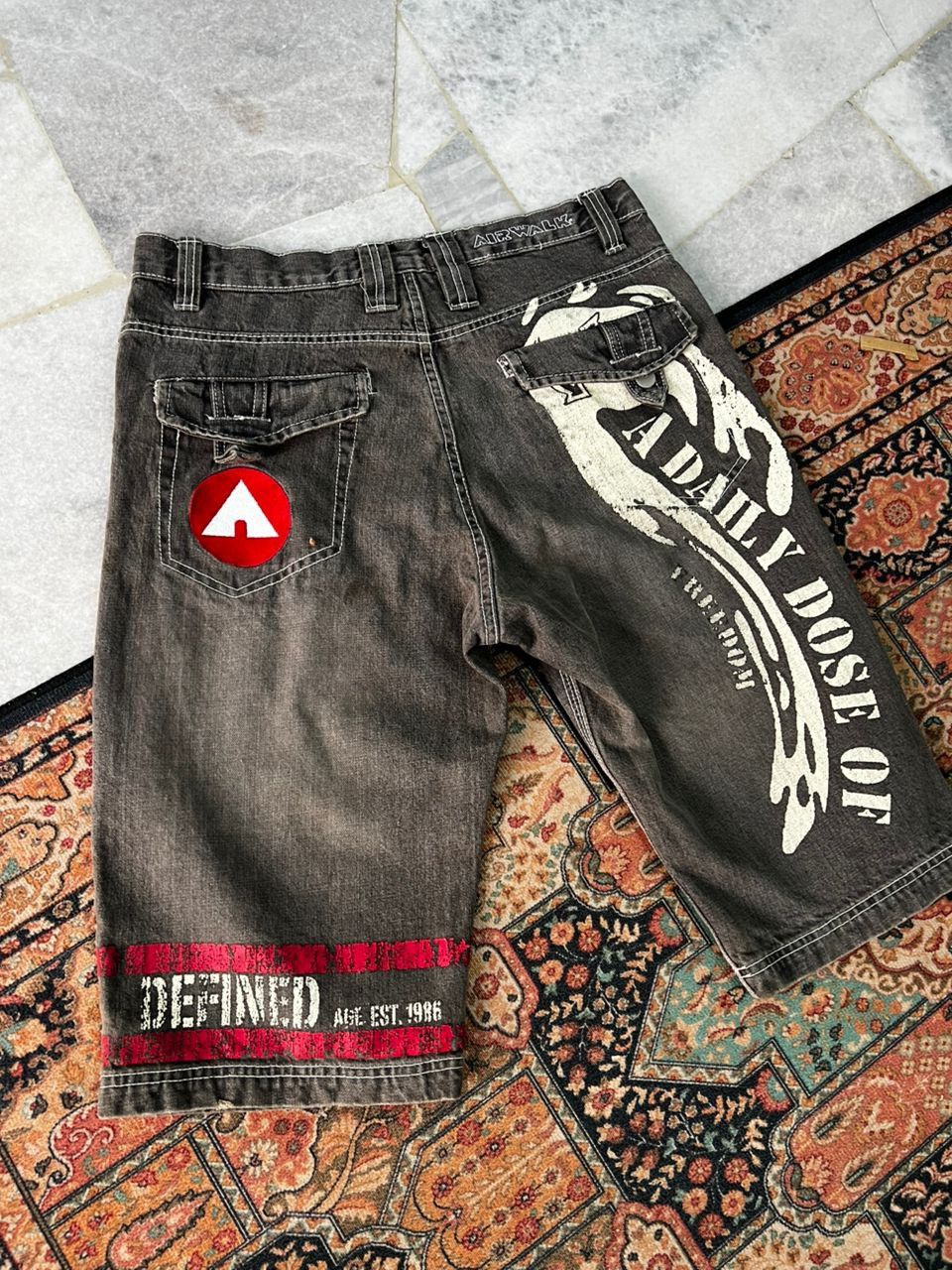 Airwalk Airwalk a Daily Dose of Freedom Short Pants Size US 34 / EU 50 - 9 Thumbnail