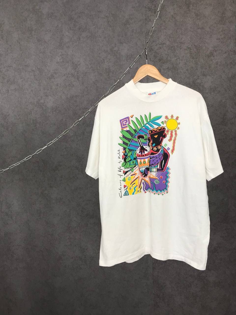 Hanes Art vintage made in USA tee Size US XL / EU 56 / 4 - 1 Thumbnail